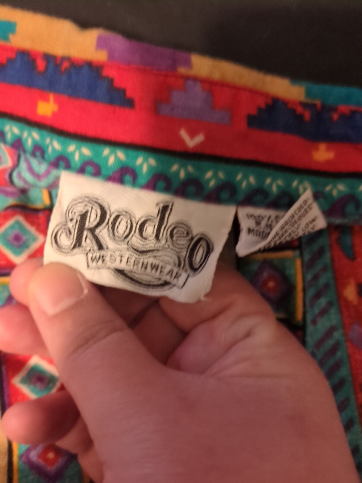 Vintage 80s RODEO Western Wear Womens L Southwestern Aztec Yoke Cotton Shirt