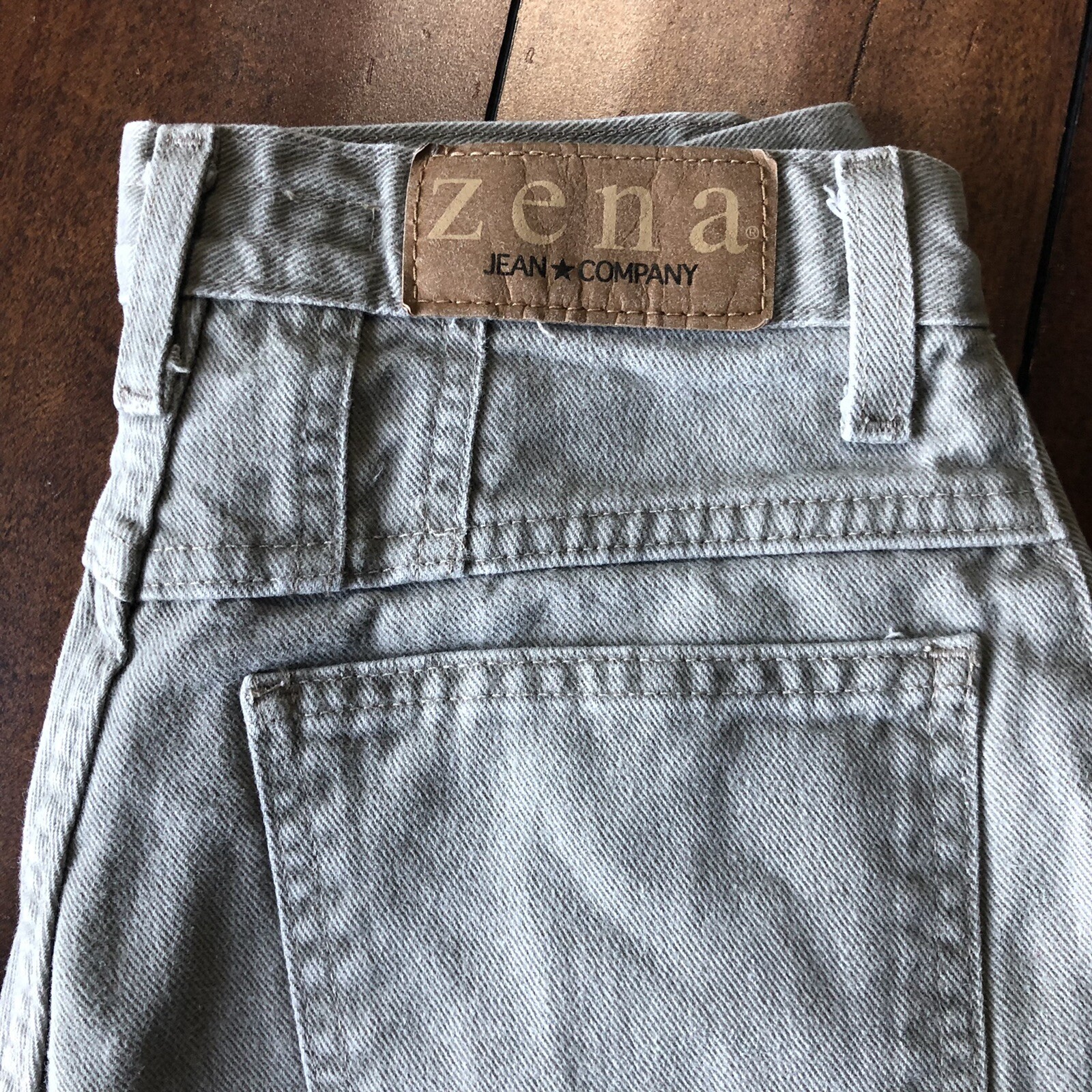 Vintage Zena Mom Jeans Size 8T Faded Green High Rise Tapered Pockets 27×32