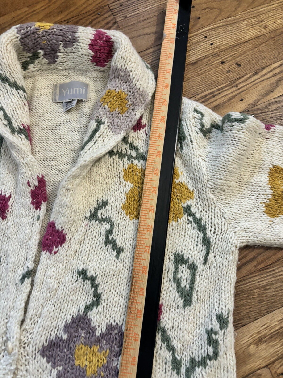 Vintage Yumi Bolivia ALPACA/ Wool Oversized Cardigan,floral.Medium