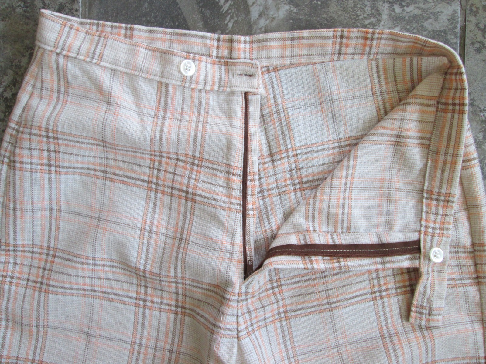 Vintage Montgomery Ward Pants 27×32 Wide Straight Leg High Rise Plaid Acrylic