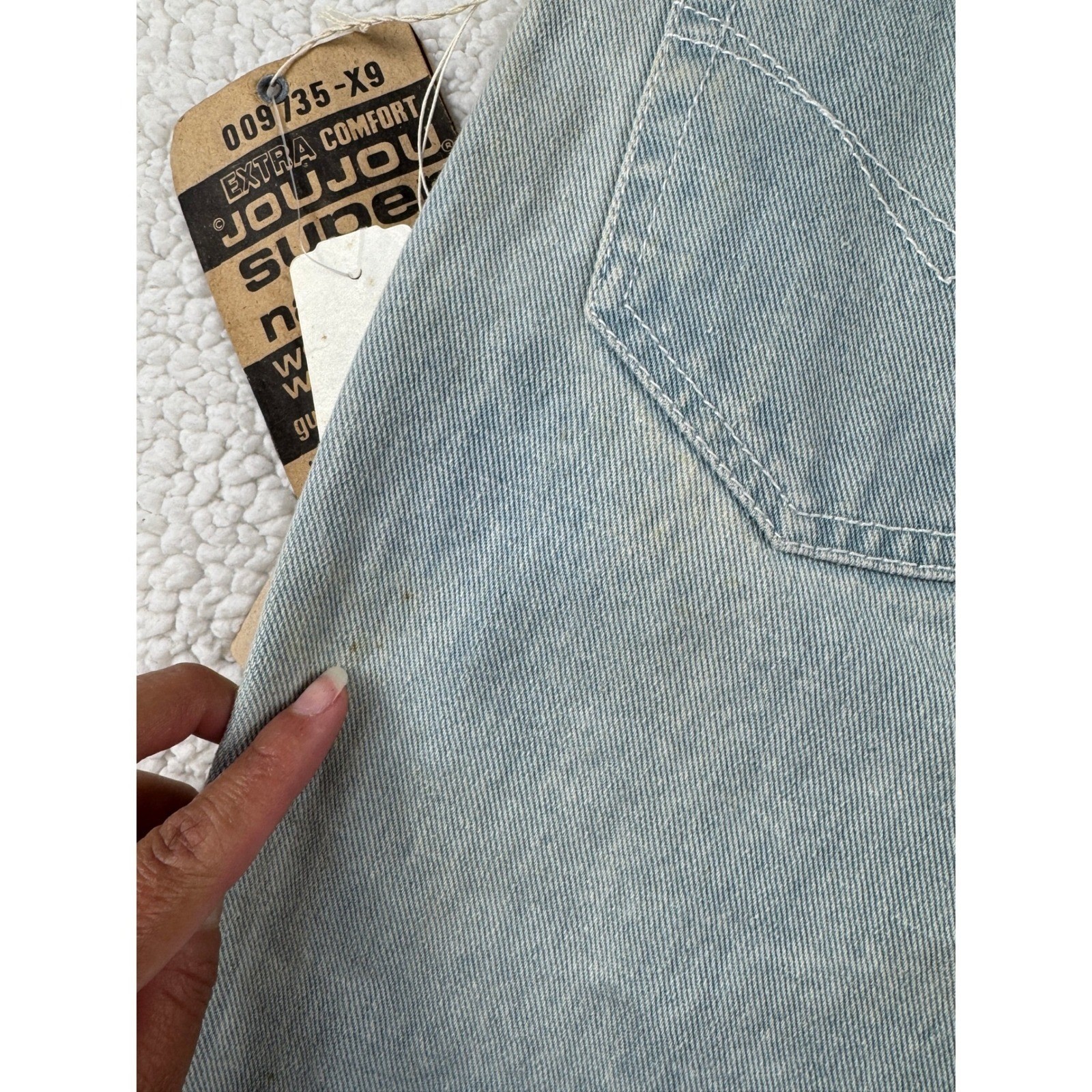 Joujou Vintage 90s Beaded Embroidered Denim Shorts Light Wash Boho Size 7/8