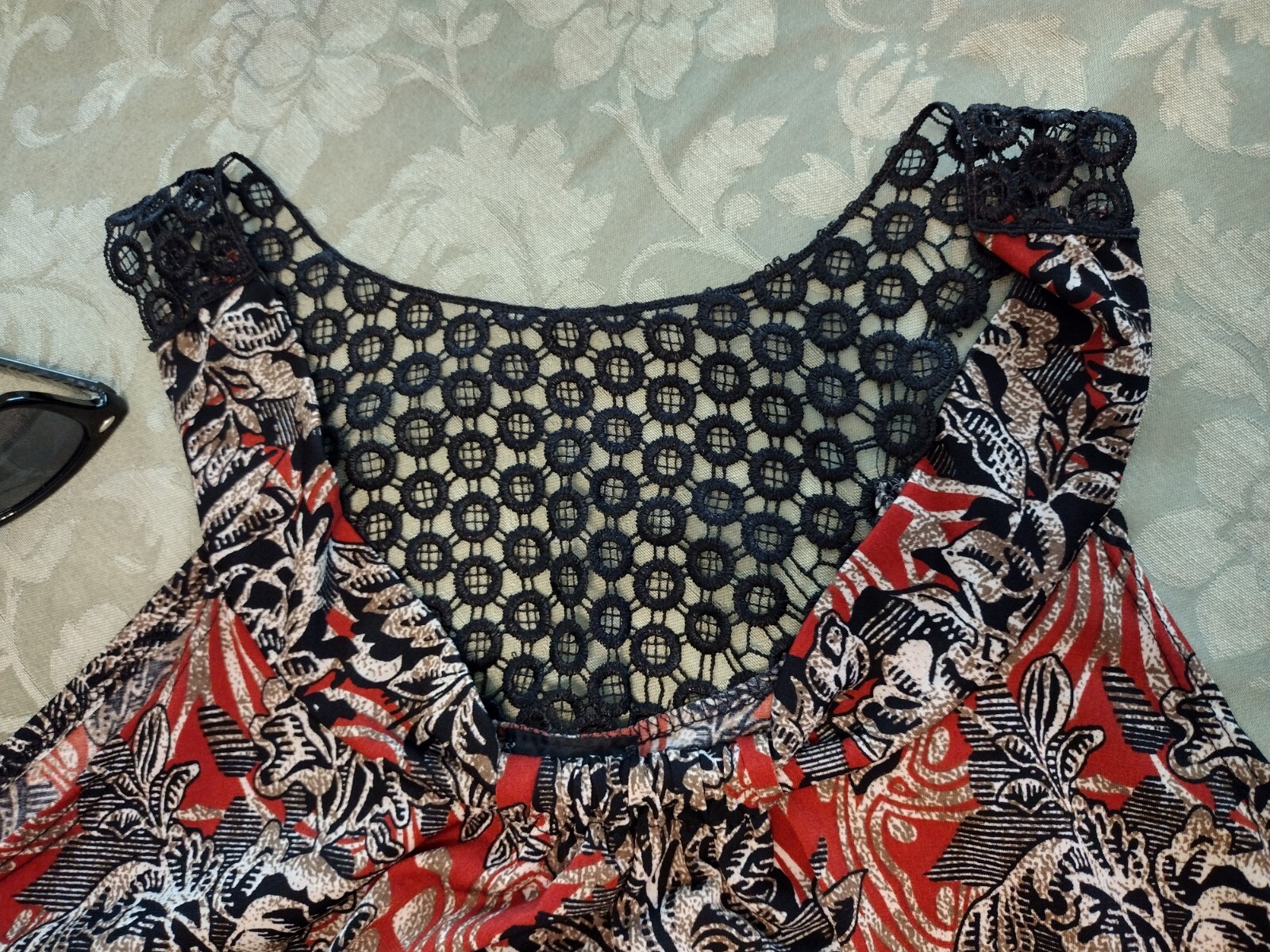 Vintage 80’s Judith XL Black Red Lace Back Shoulders Blouson Top