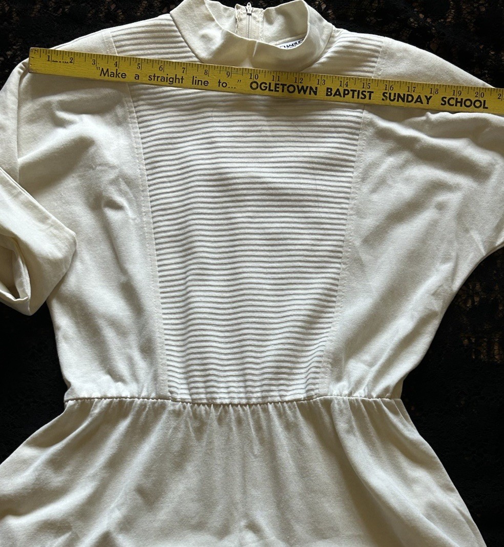 1980s Vintage Charleston Rags Knit Mock Neck Dolman Midi Dress USA M/L Pockets