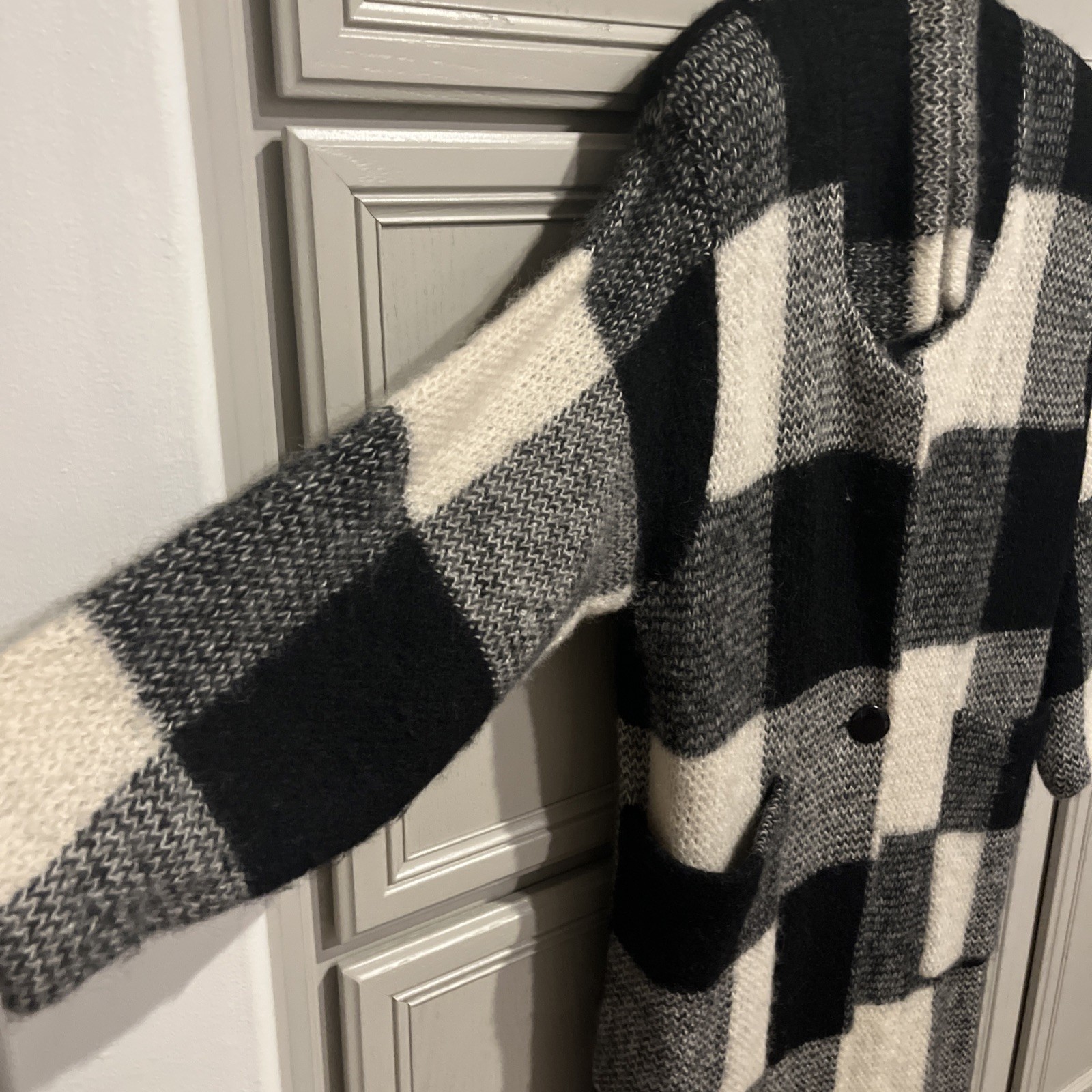 I.B. Diffusion Mohair Wool Long Ivory/Black Sweater Coat Size M Vintage 80s