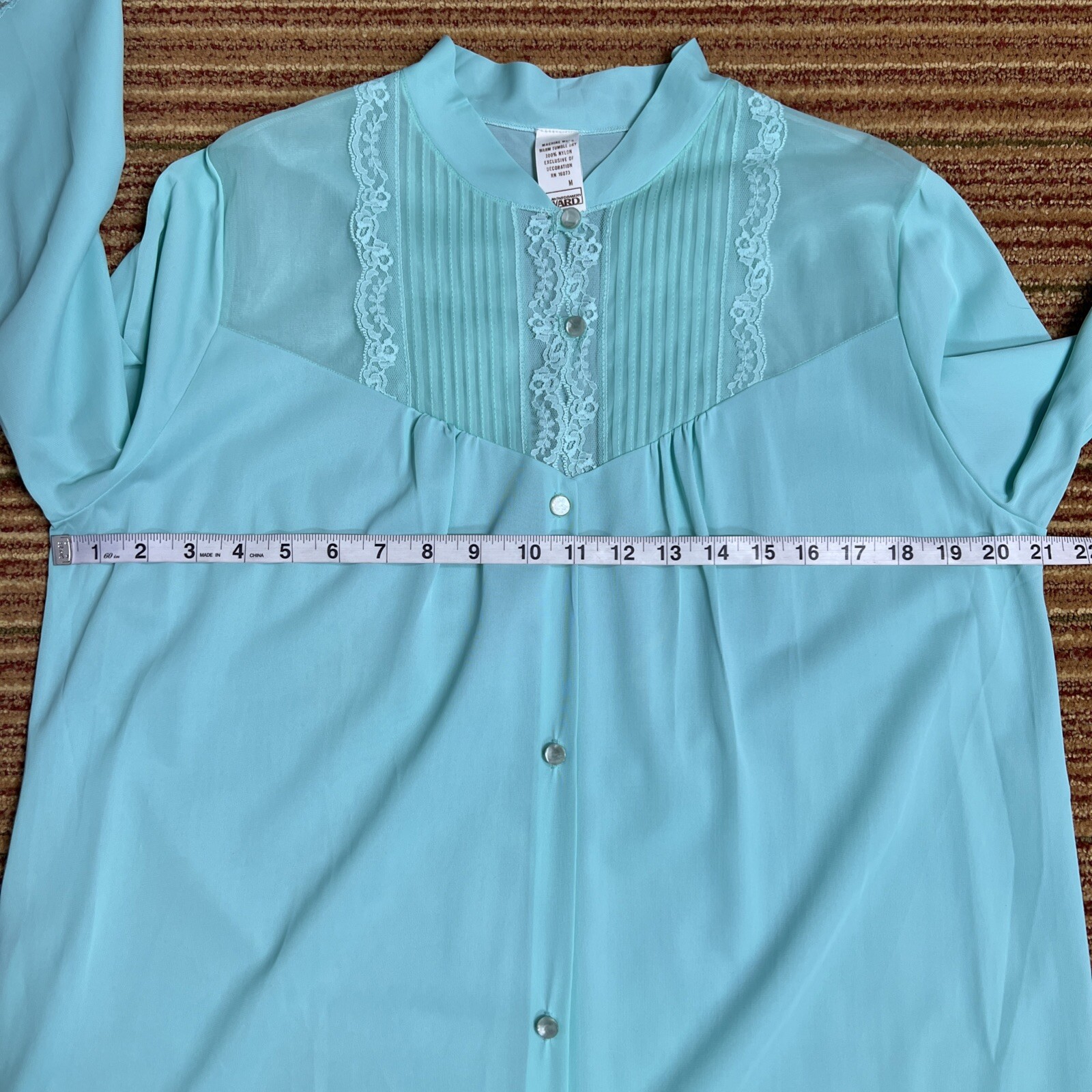 VTG Montgomery Ward Women’s Medium Mint Green Sheer Long Robe Buttons Pocket NWT