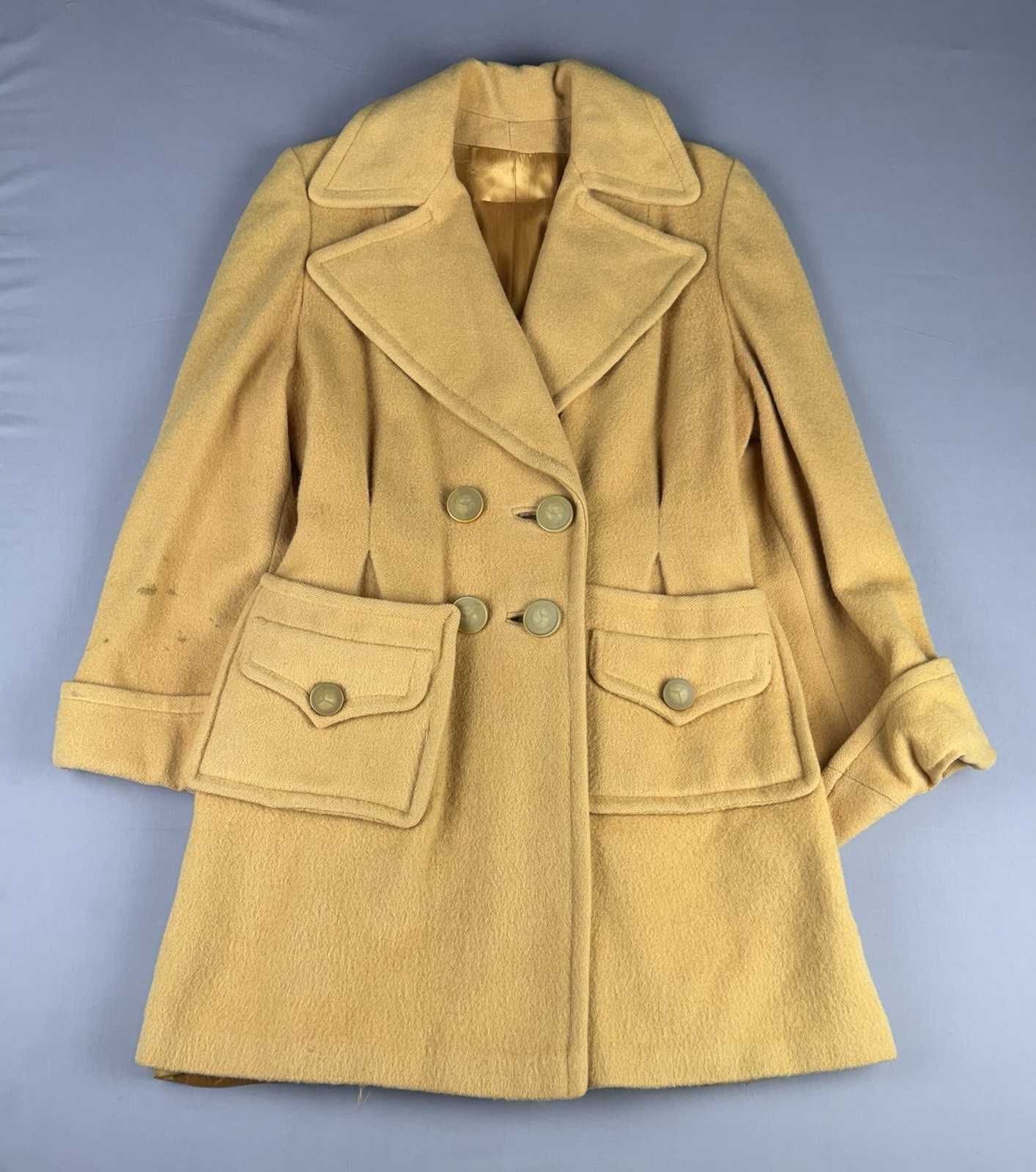 60’s VINTAGE Yellow Wool Double Breasted Women’s Pea Coat Size Medium Half Belt