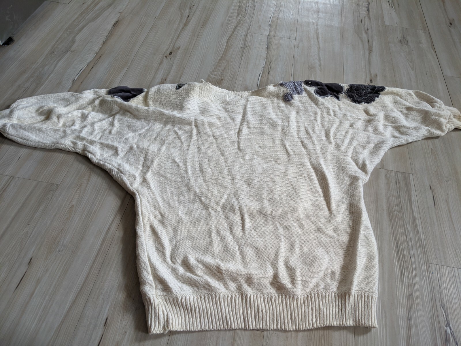 VTG Bonnie and Bill by Holly Womens Sweater Knit Shirt Floral Embroidered Medium