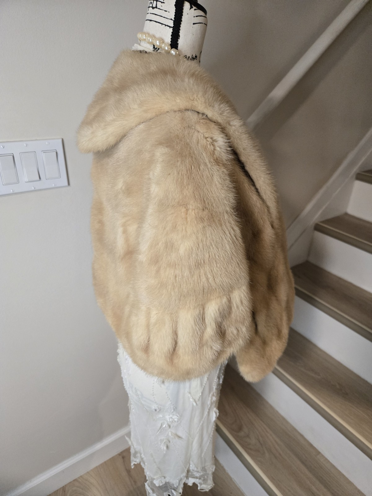 Luxury Vintage Fur Natural Blond Mink Stole Wrap Cape Bolero Formal Bridal Fur