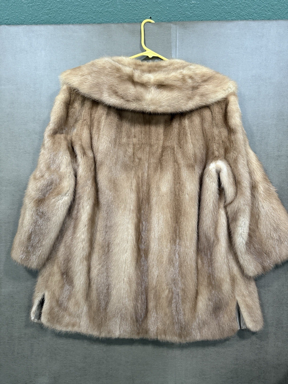 Vintage Genuine Fur Coat Honey Tan Shawl Collar Luxury Mink Style Jacket Women’s