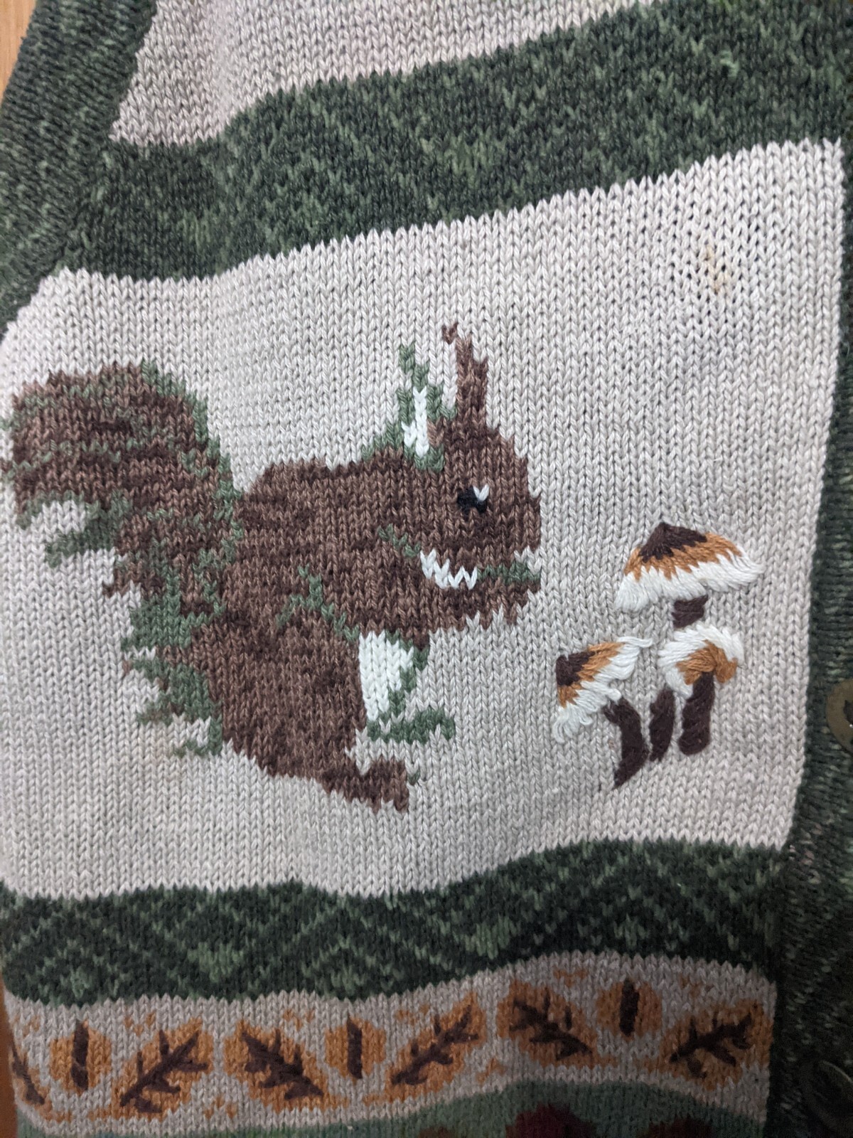 Vintage Northern Reflections Sweater Vest Owls Squirrels Mushrooms Size M