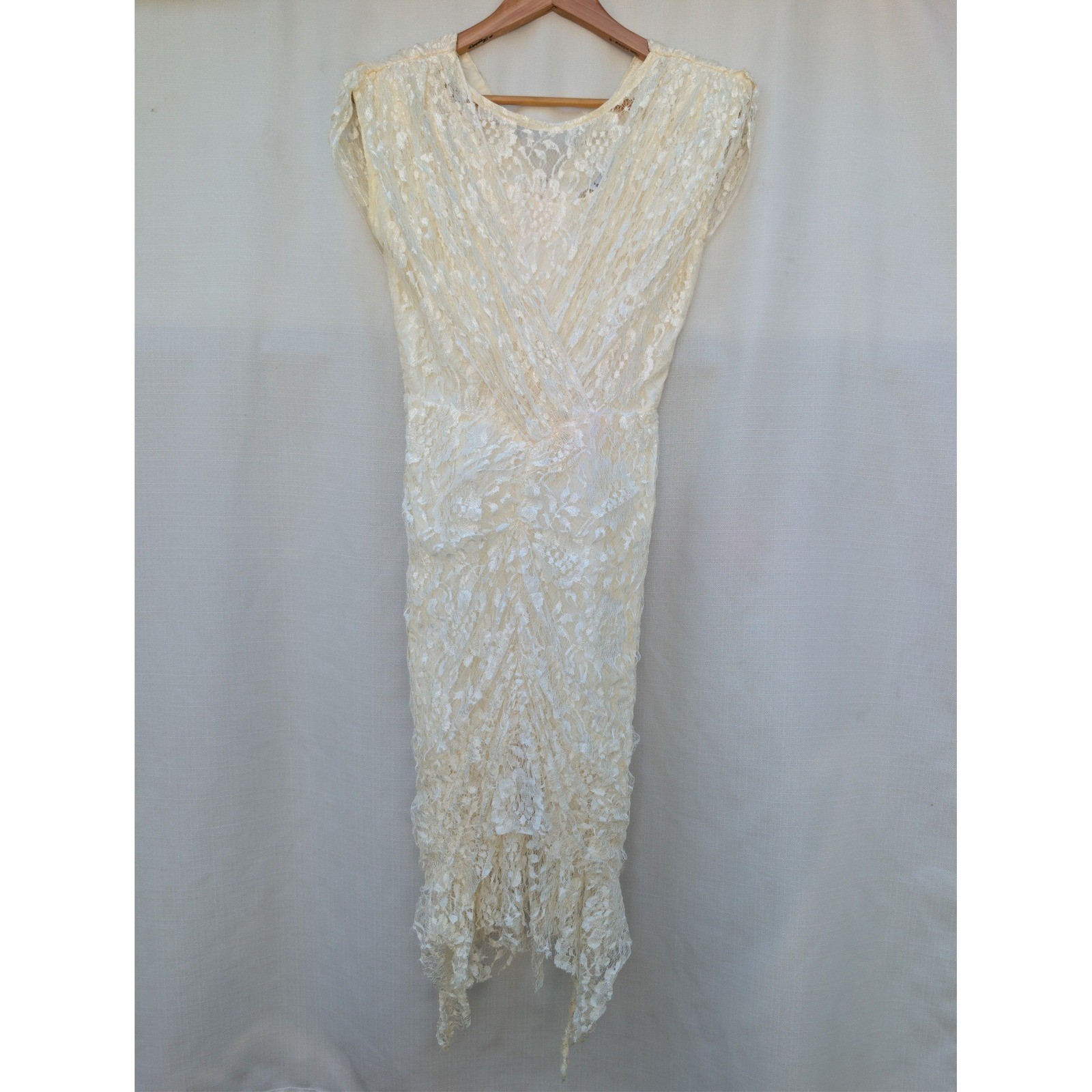 Vtg Coquette Cream Lace Dress Handkerchief Hem Ruched Seneca Alternative Bride