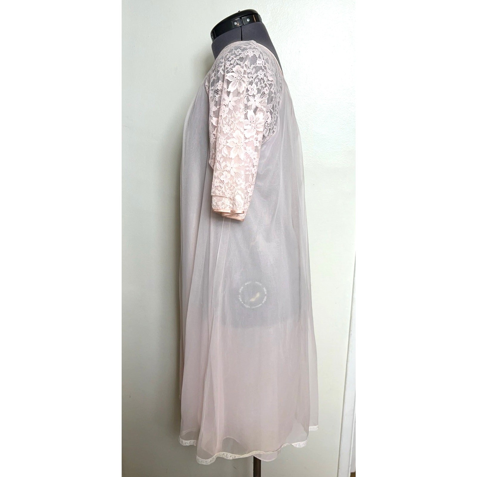 Vintage 1950s Vanity Fair Pink Chiffon Peignoir Robe Lace Sheer Babydoll XS