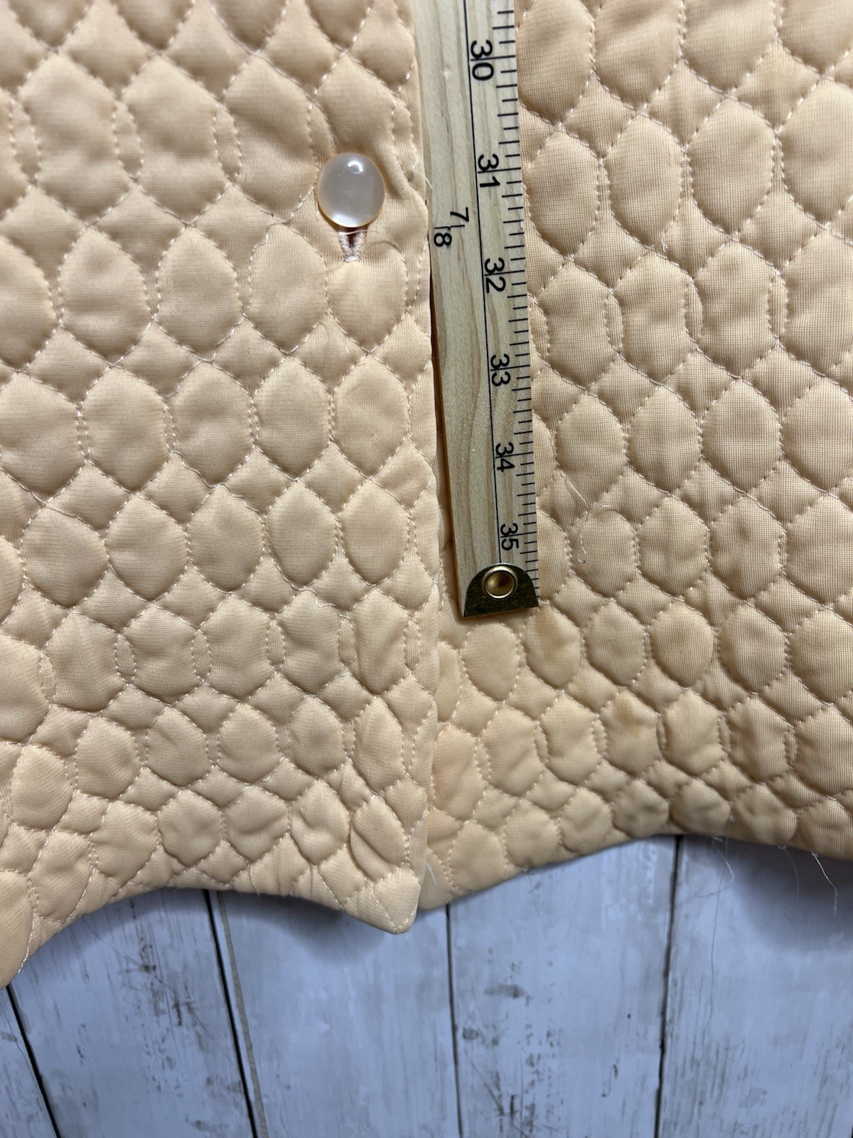 Vintage Quilted Peach Robe Embroidery Pockets No Size Button Polyester Imperfect