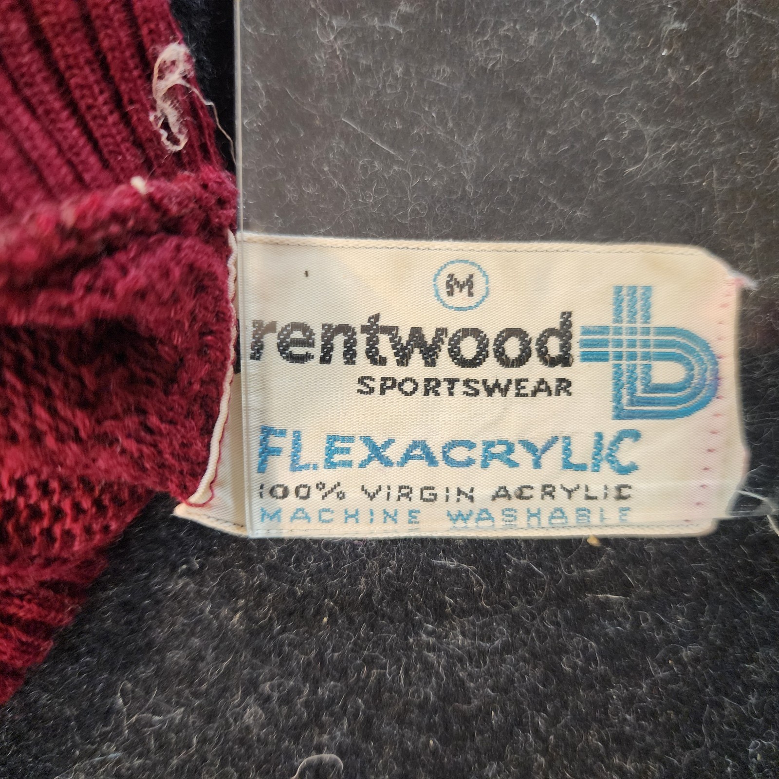 VTG Brentwood Sportswear Flexacrylic Maroon Turtleneck Sweater 70s-80s M Retro