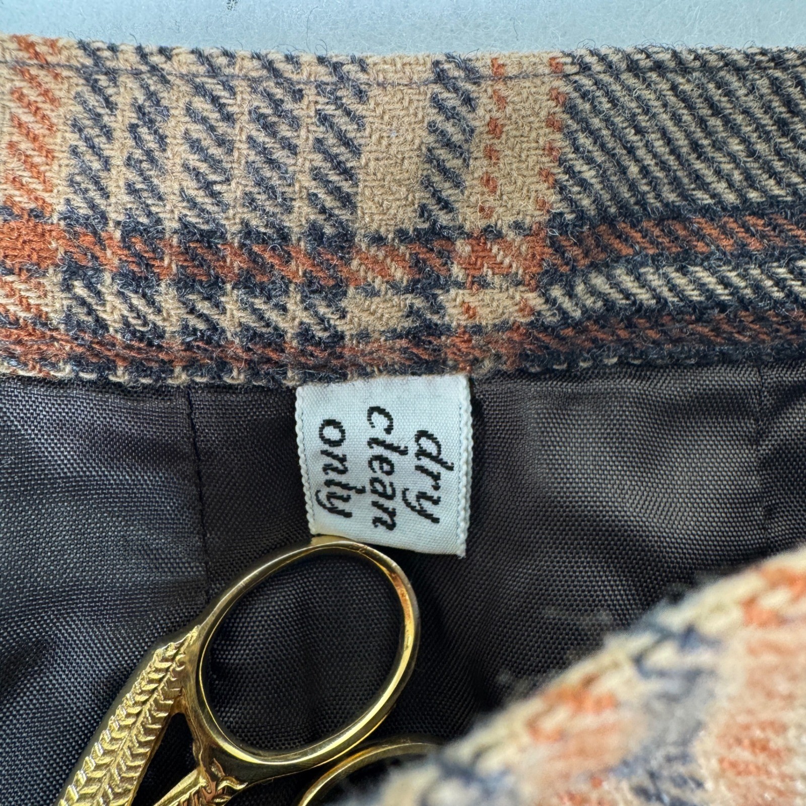 Vintage Pendleton Wool Skirt Large Womens Plaid 100% Virgin Wool USA Made Preppy