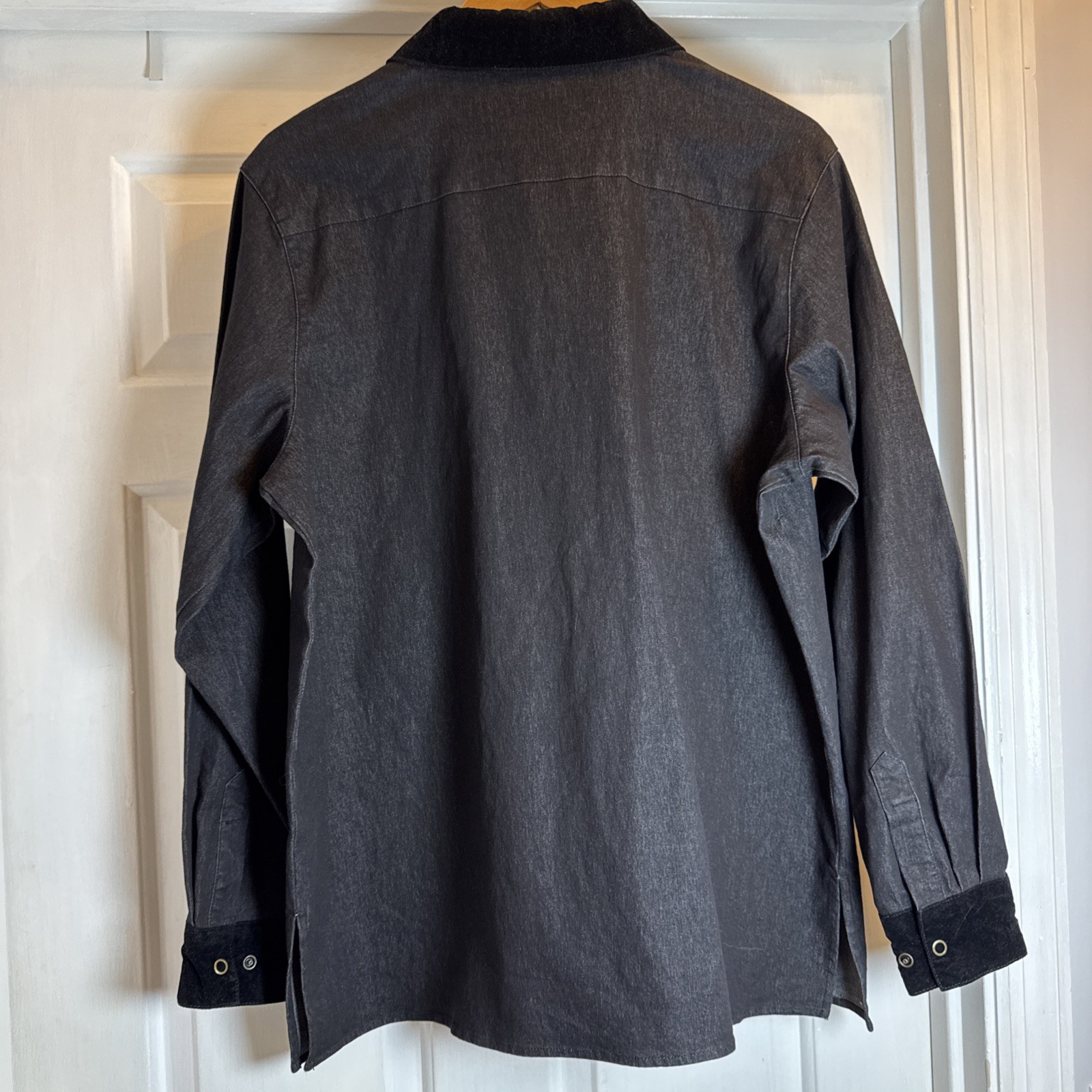 Victor Costa Black Denim Velvet Collar/ Cuff Gold Embroidery Jacket Shirt Size L