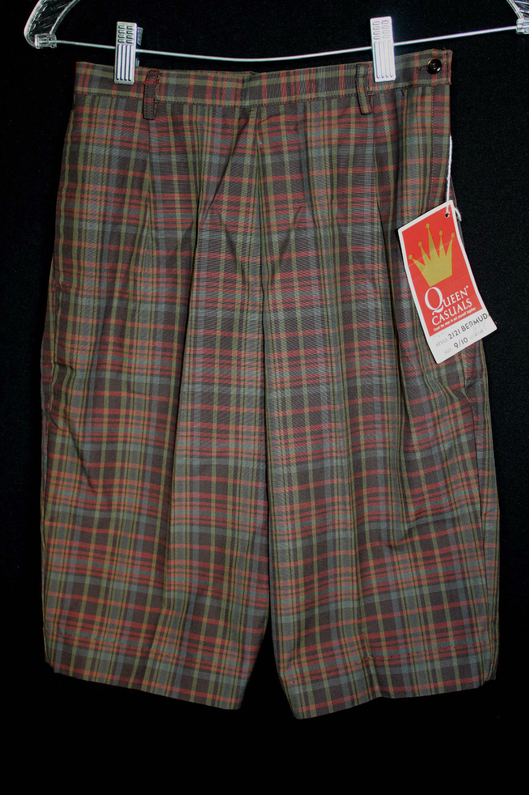VINTAGE DEADSTOCK 1950’S-1960’S DARK COTTON PLAID BERMUDA SHORTS 26 INCH WAIST