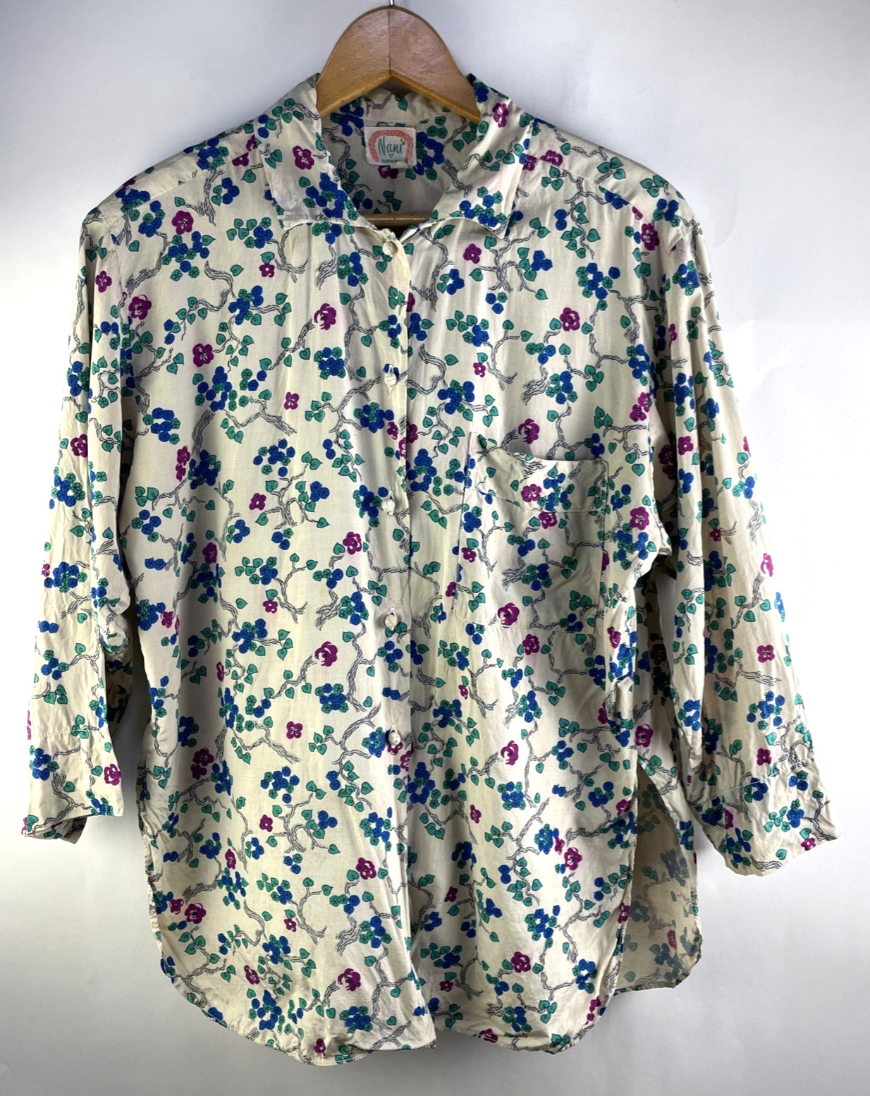 Vtg 40’s Nani of Hawaii Pure Silk Blouse Knot Button Floral 3/4 Sleeve Medium
