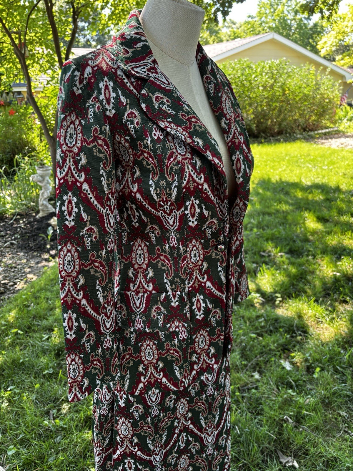 VTG 70s Leisure Suit Paisley Green Red Polyester Women Sz S Bust 34″ Skirt 26W”