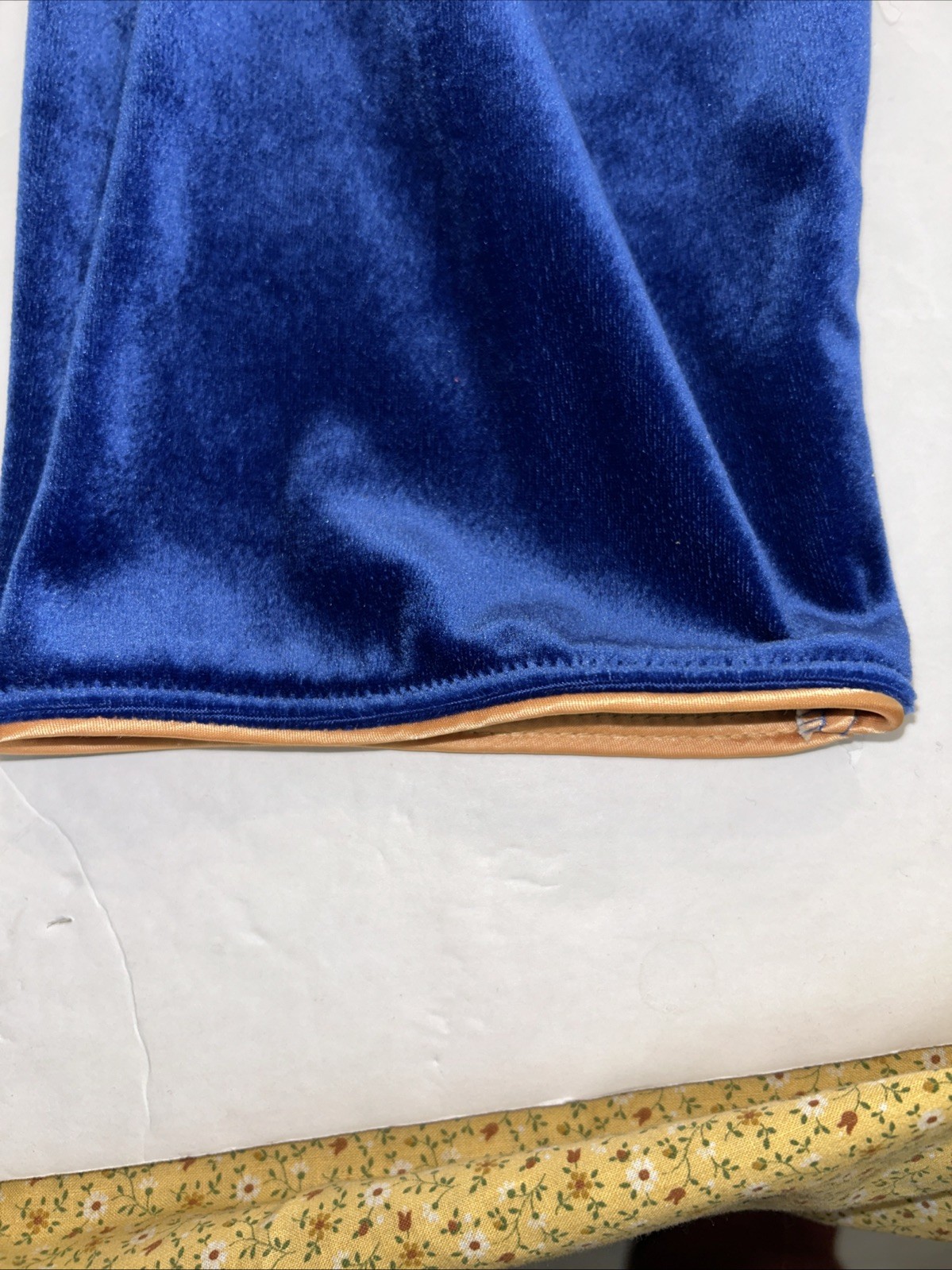 Vintage APPEL M Royal Blue Robe Plush Velour/Velvet Wrap Style Belt Floral Trim