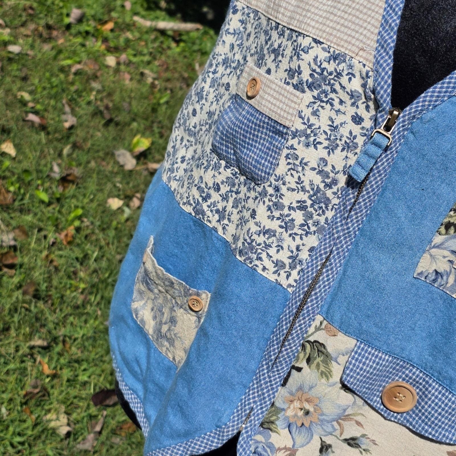Koret City Blues Womens Floral Patchwork Vest Cottagecore Blue Large Pockets VTG