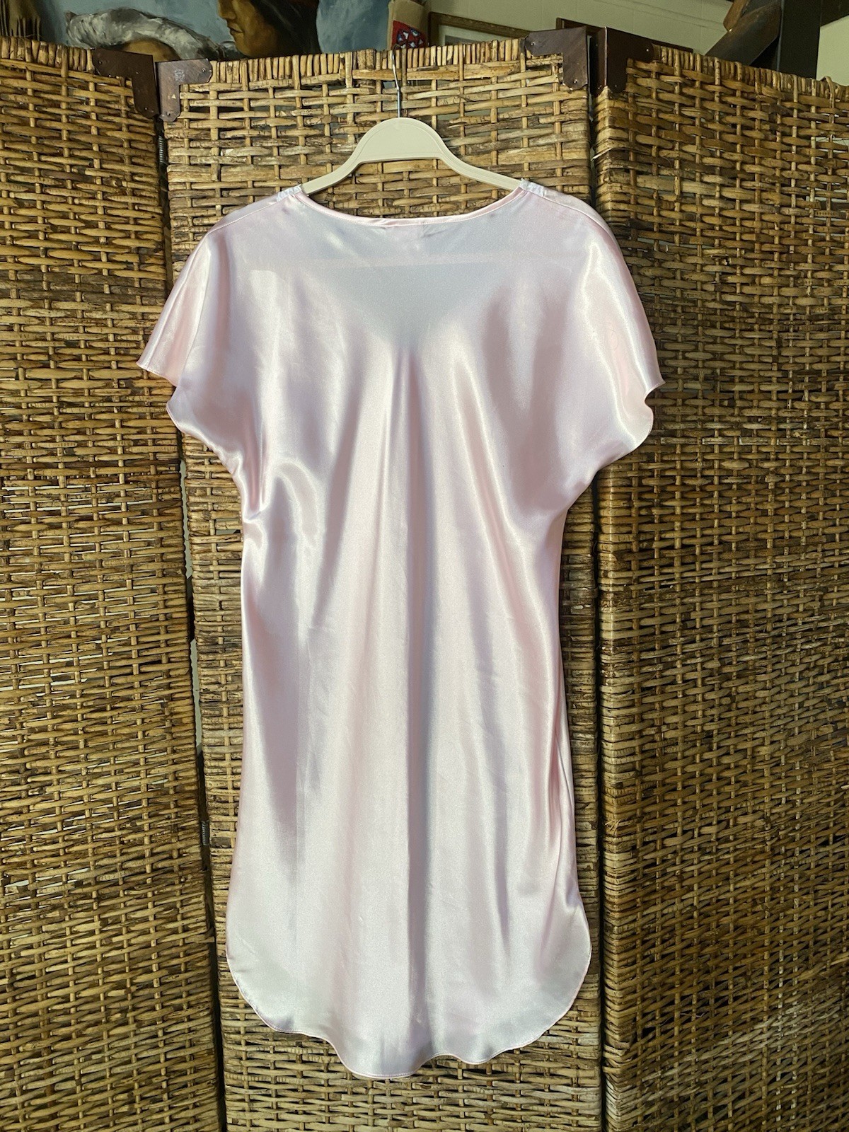 Vintage 70S Pink Nightgown, Lace, And Flower Measurements And Photos With Tags
