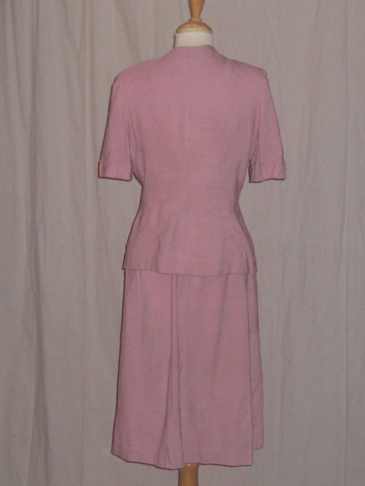 Vintage 1950s Linen Suit Short Sleeve Jacket Dress Skirt Betty Rose Cameo Pink