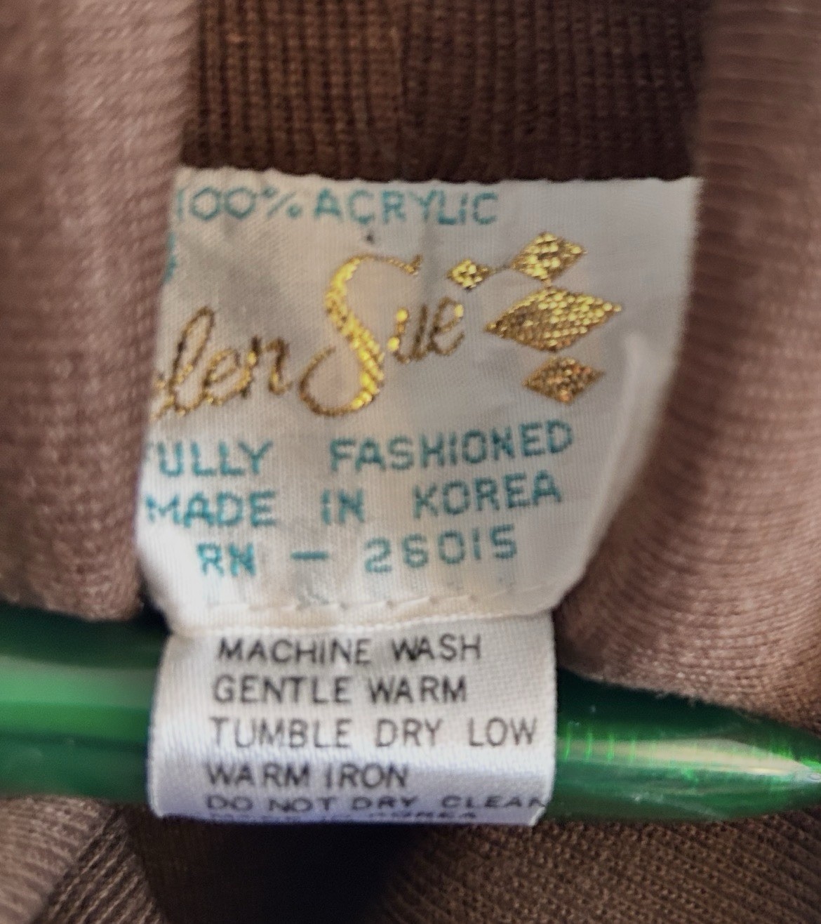 Vintage 70s Turtleneck Sweater Helen Sue Size Medium