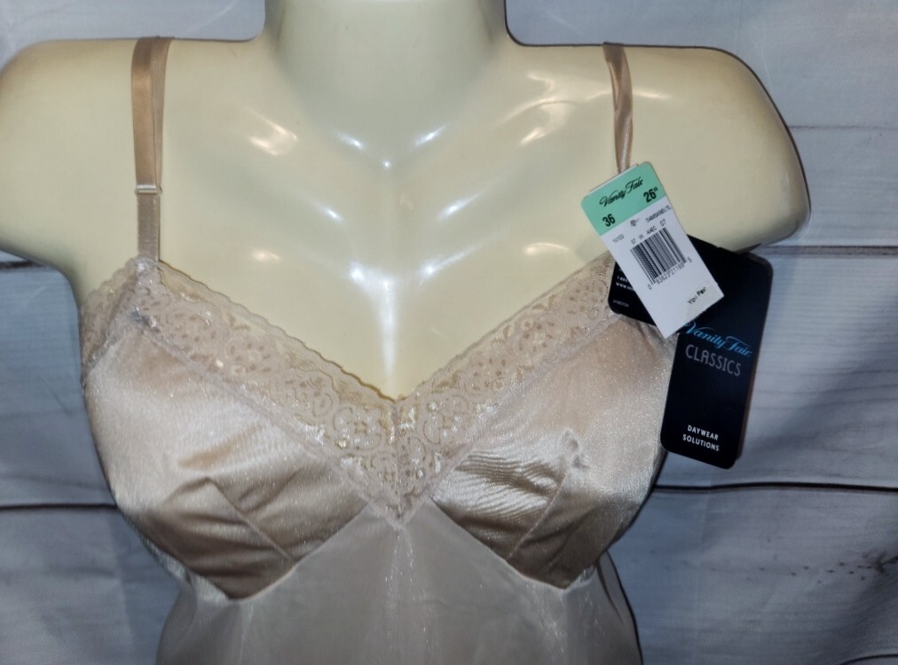 VTG 80’s Vanity Fair 36 Tin Full Slip Lace Bust Nylon Lace Trim 10-103 26″/42