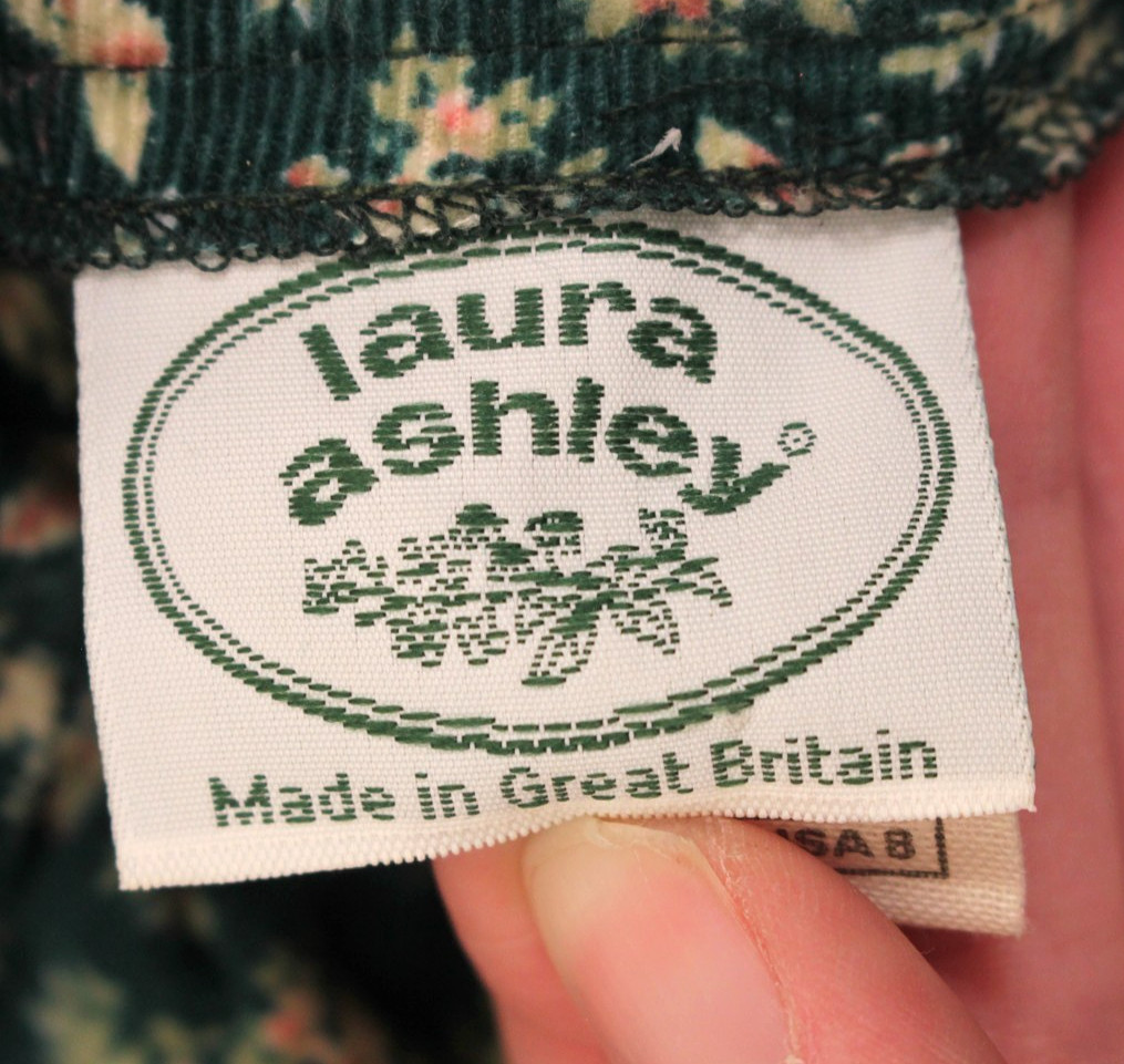 VTG Women’s 80s 90s Green Floral Laura Ashley Corduroy Maxi Dress XS/S