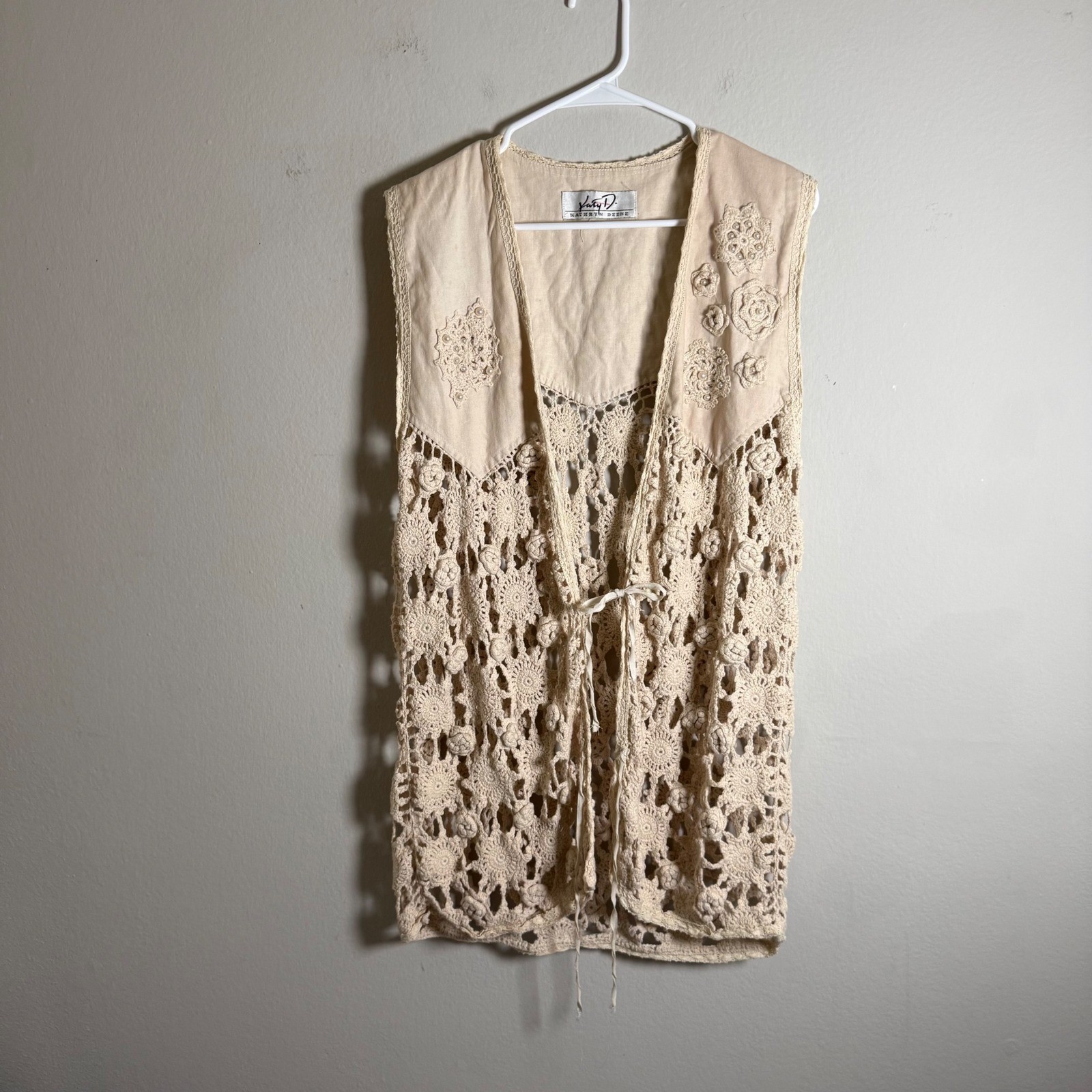 Vintage Kathryn Deene Katy D Crochet Vest Cream Floral Pearl Embellished Boho