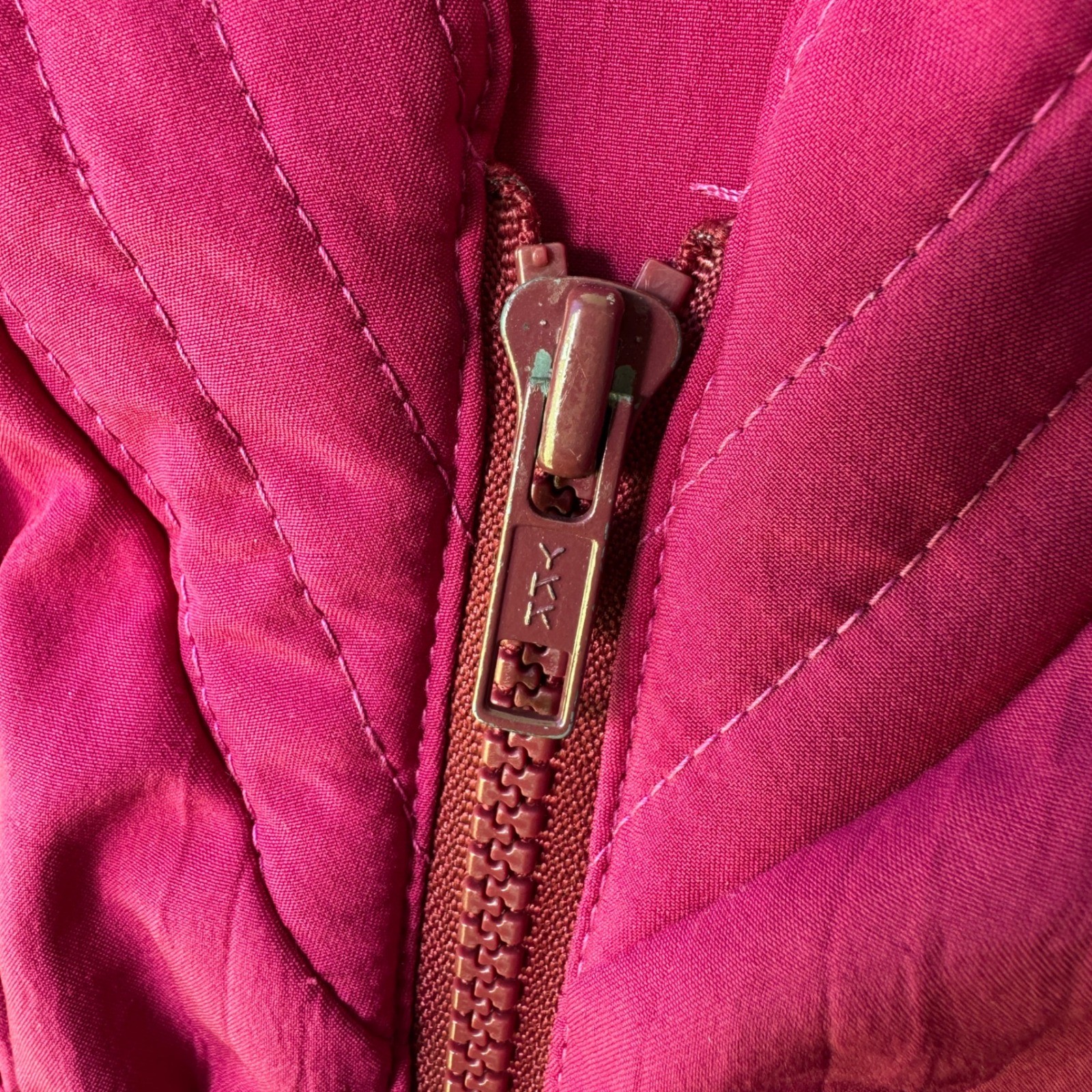Rothschild San Francisco Vintage Magenta Pink Pleated Zip Up Bomber Jacket L