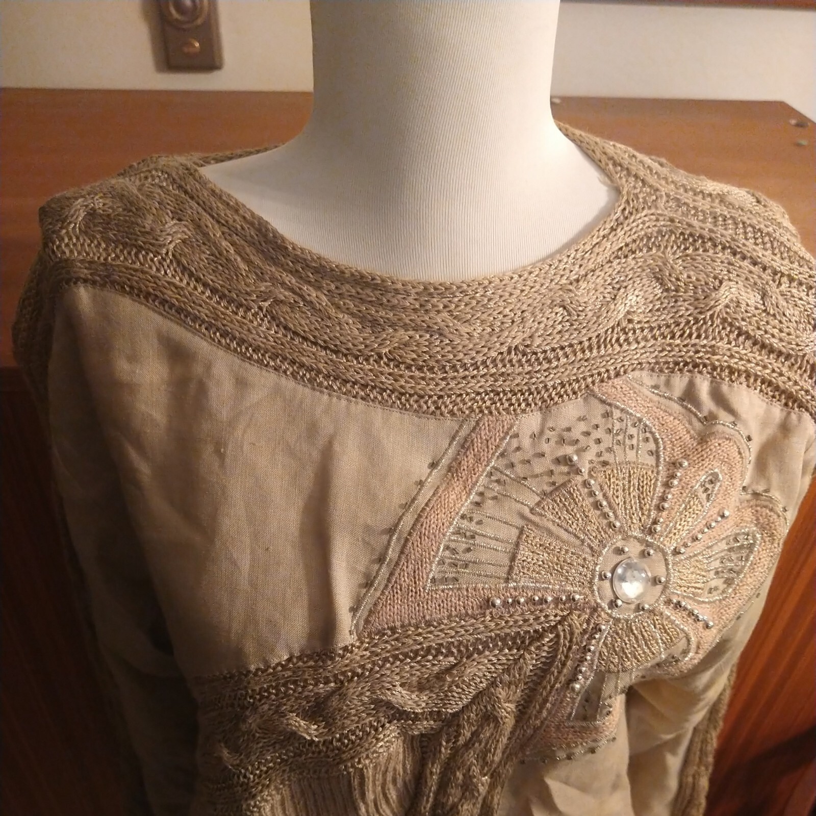 VTG 80s Suzelle Tan Sz M Sequin Beaded Embroidered Sweater