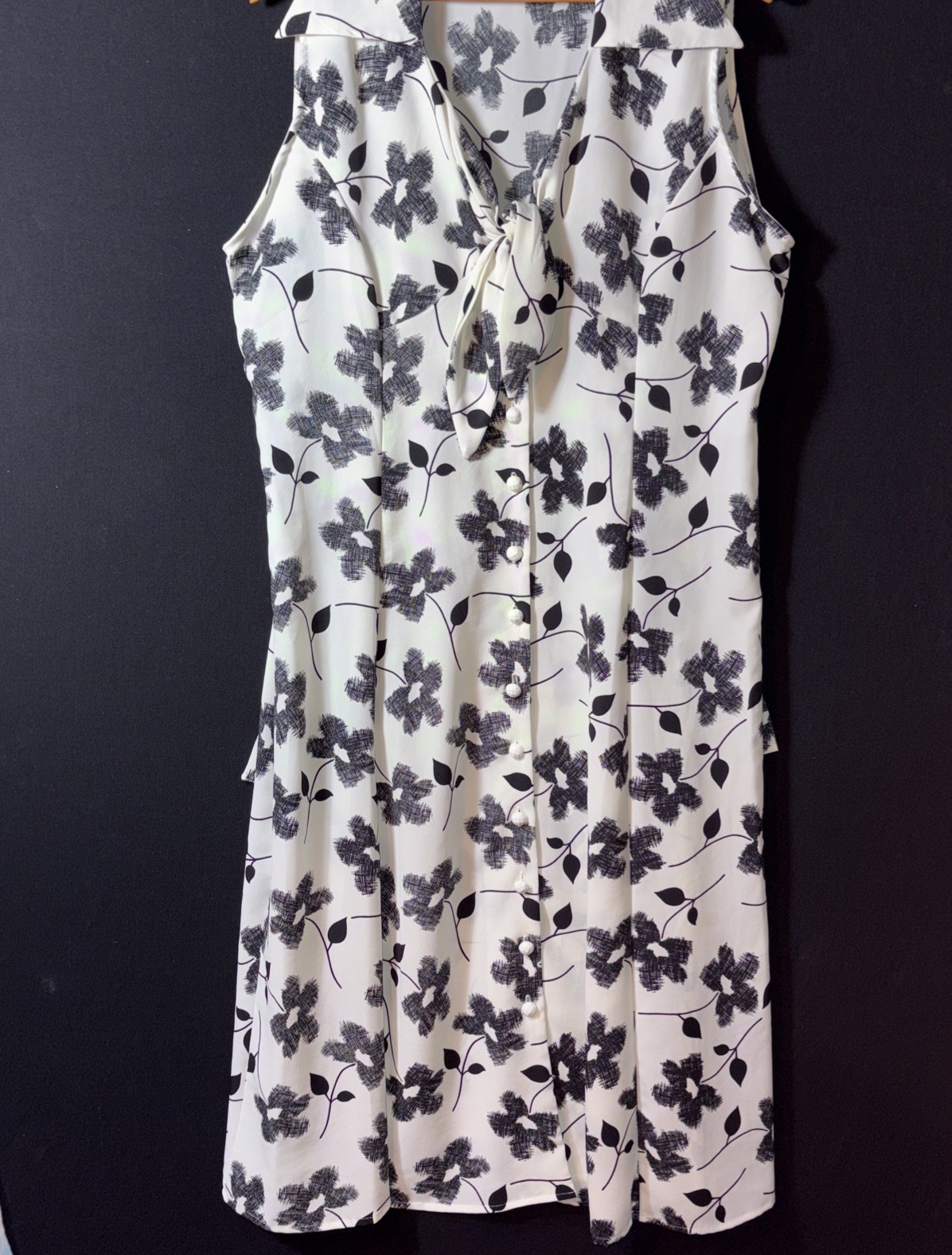 Vintage Voir Collection Dress Womens XL Button Front Black White Floral Midi Tie