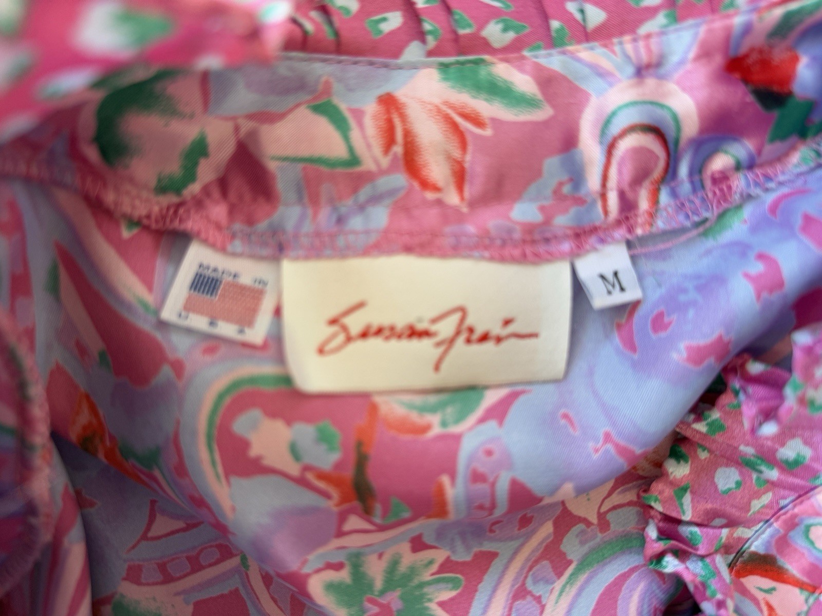 SUSAN FREIS Top VTG Lavender Pink Ruffled Smocked Blouse with tiny flaw Size M