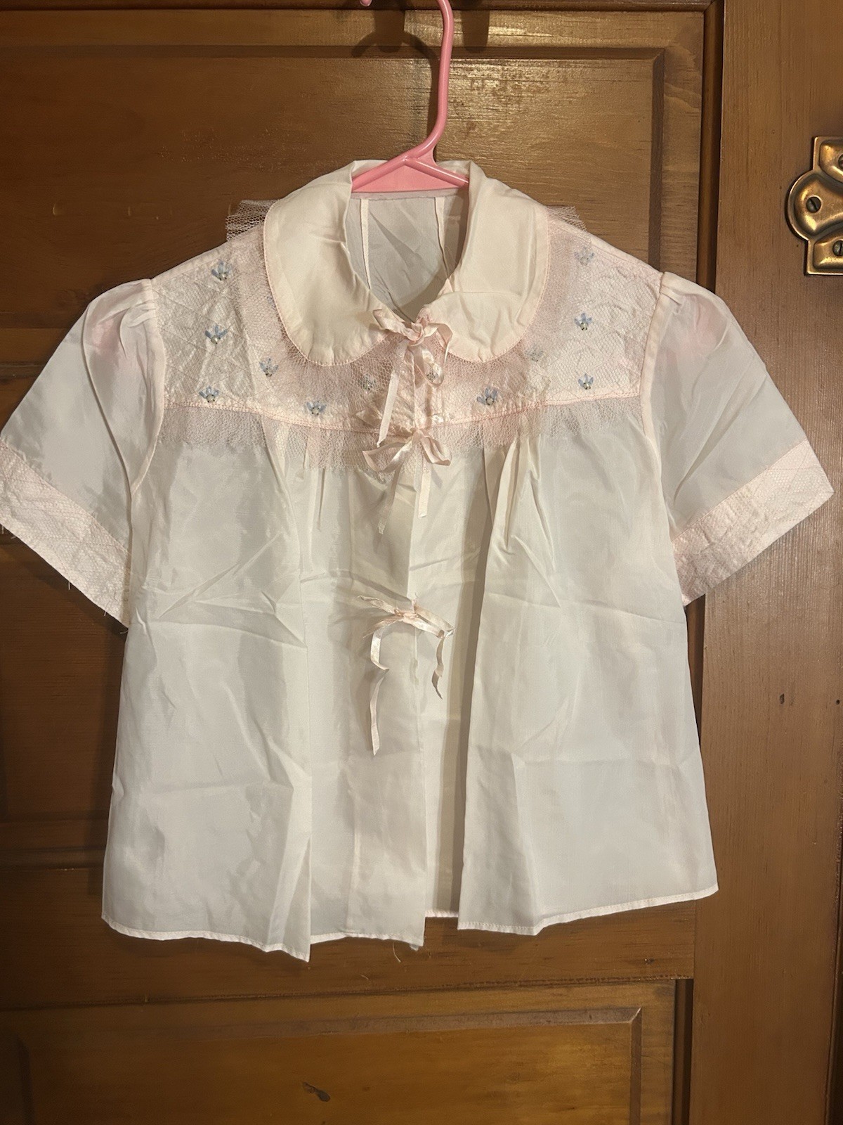 Vintage Pink Bed Jacket Embroidery And Tulle Trim Ribbon Ties No Tag