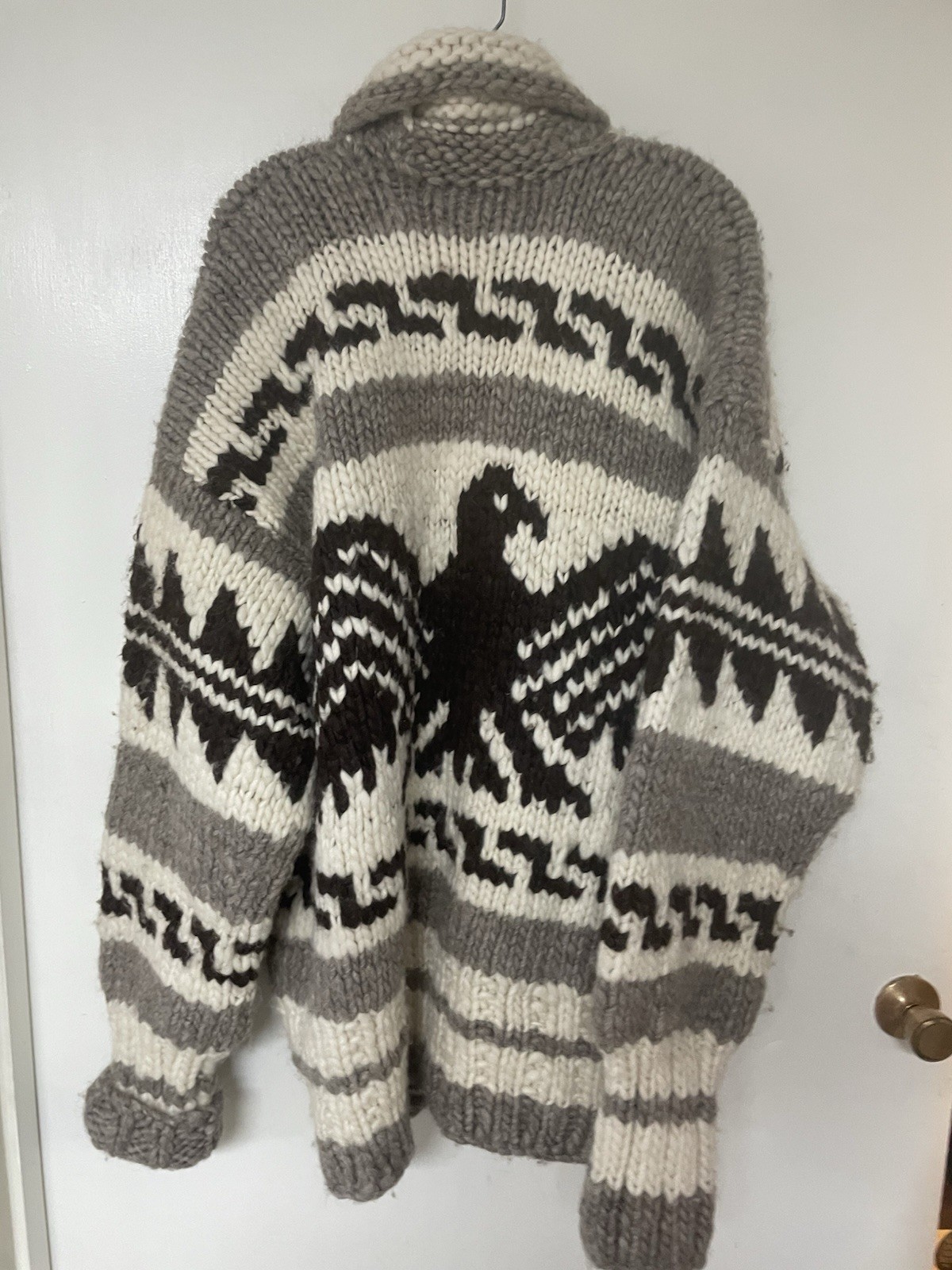 1999 VINTAGE ORIGINAL COWICHEN SWEATER WITH ORIGINAL TAGS VERY GOOD CONDITION