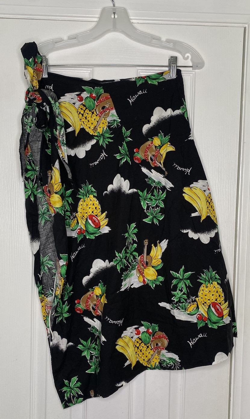 Hukilau Fashions Hawaii Women’s Bathing Suit Bottom Cover Up Black Small Read