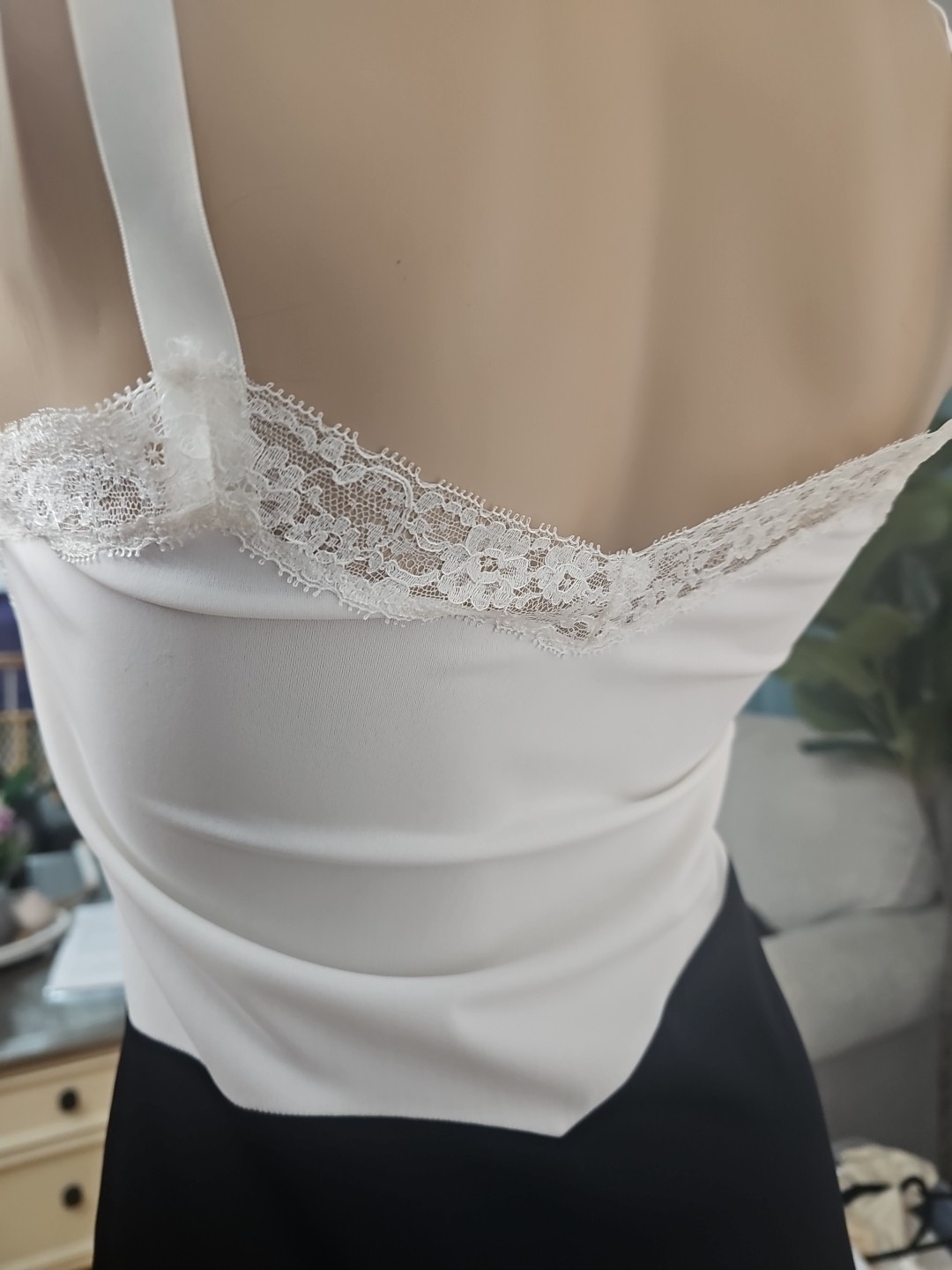 Vintage Van Raalte Tricot Nylon Black/White Full Slip Lace Detail Size 34A
