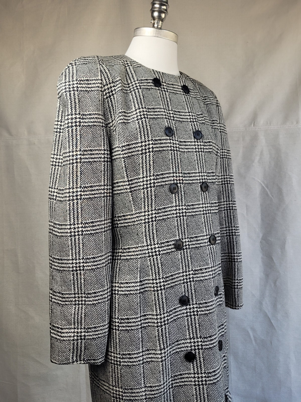 1980s Albert Nipon Stylish classy lined silk houndstooth plaid…