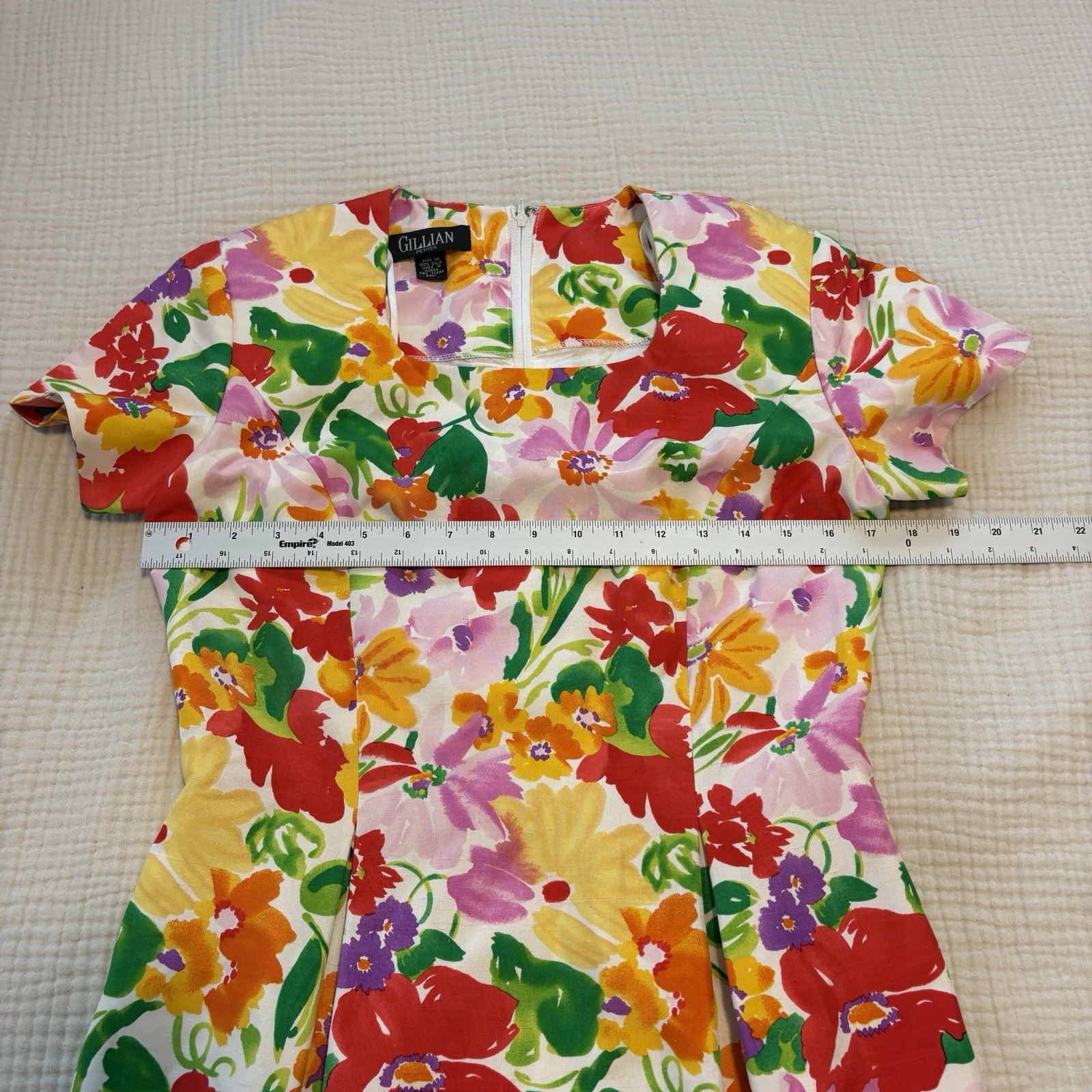 Vintage GILLIAN 100% Silk Dress Women’s 10P White Floral Colorful Sheath Korea