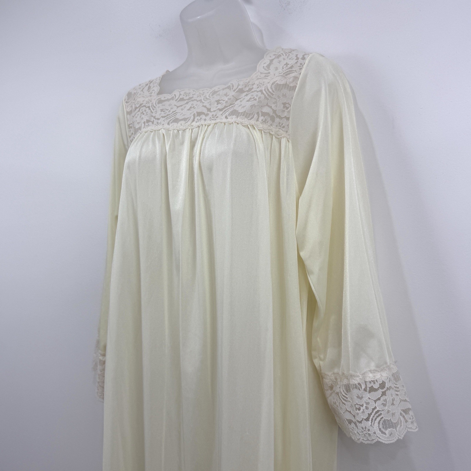 VTG Jill Andrea Nightgown M Cottagecore Prairie Lace Modest Bridal Victorian