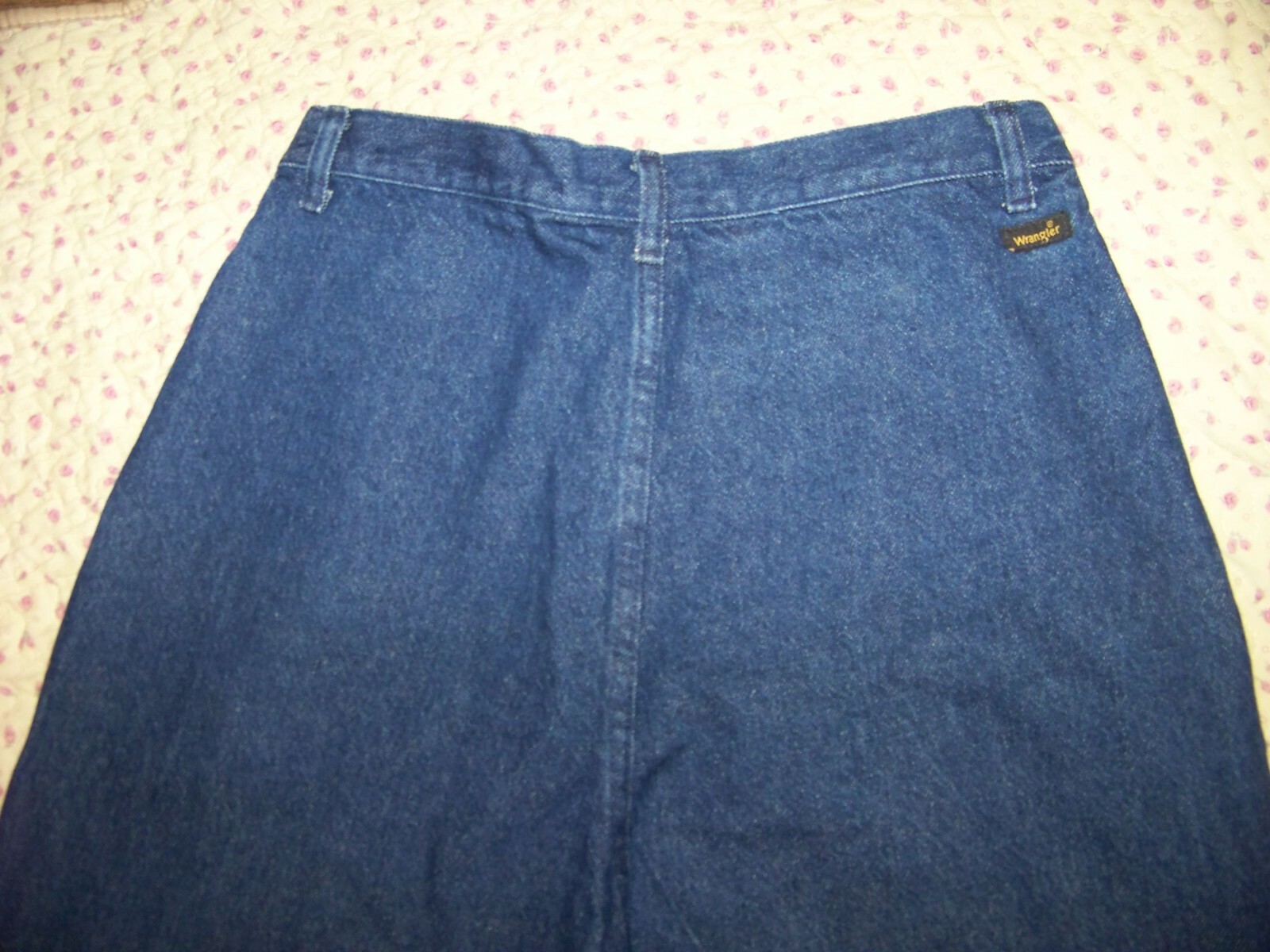 Women’s Vintage Wrangler Jeans – FF307PW – Size 15/16 x 34 (31″ Waist)