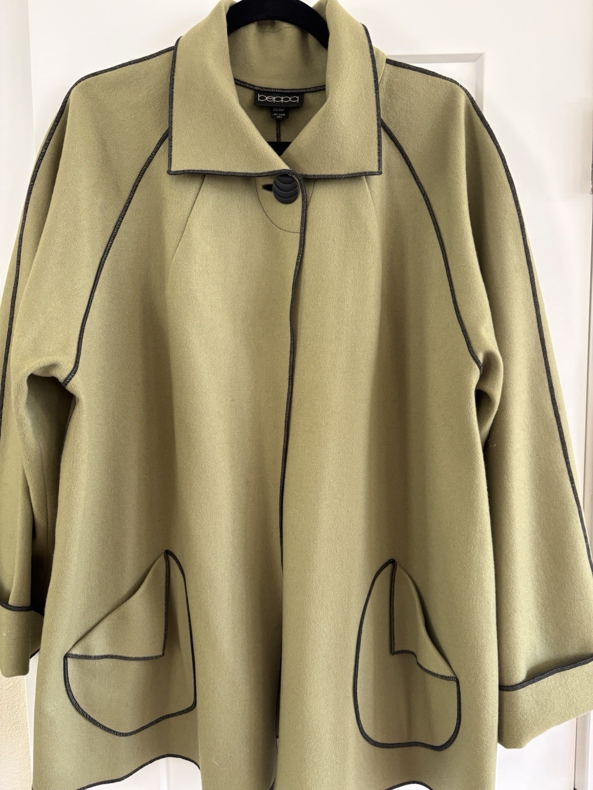 BEPPA Green Wool Coat Jacket Swing Vintage Contrast Piping L