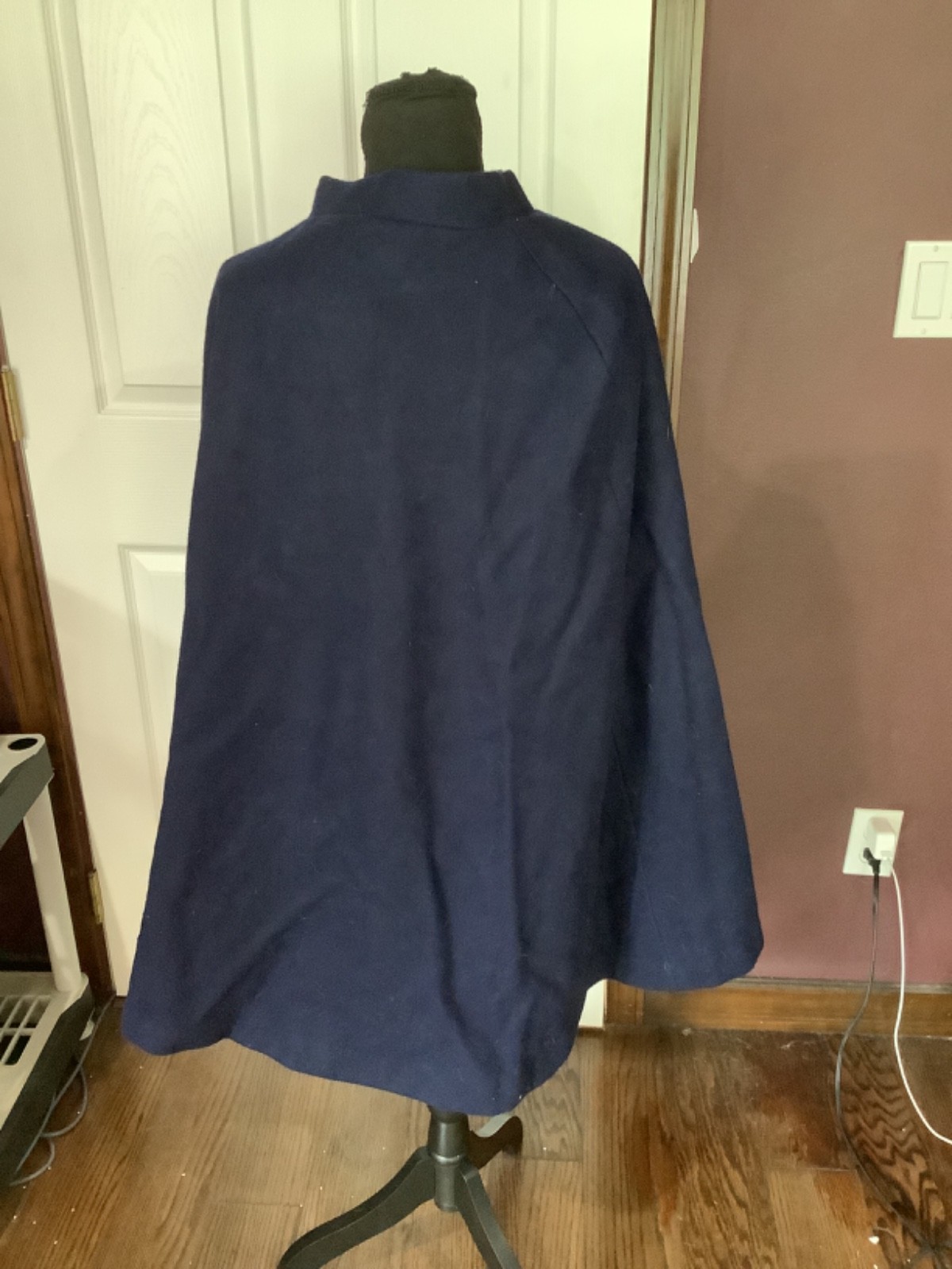 vtg 1960s Jerold Navy blue wool cape coat w/ gold buttons O/S
