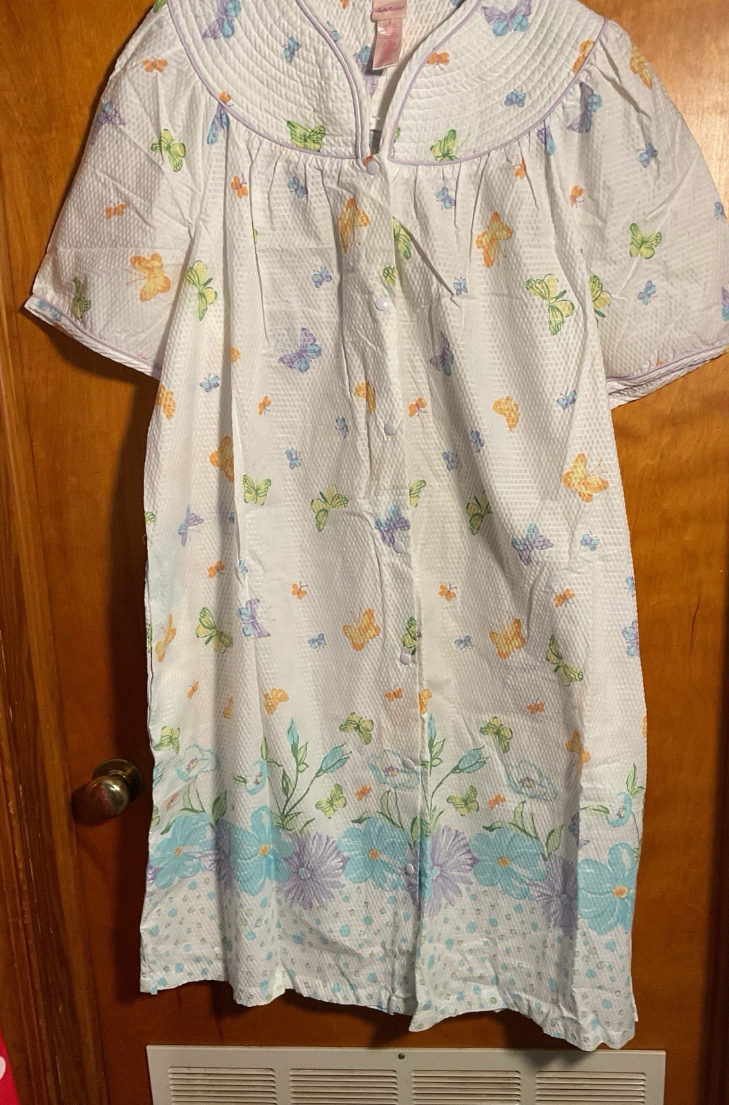 Women’s House Dress/Lounge Dress – NOS SzXL – Snap Front – Butterfly Floral