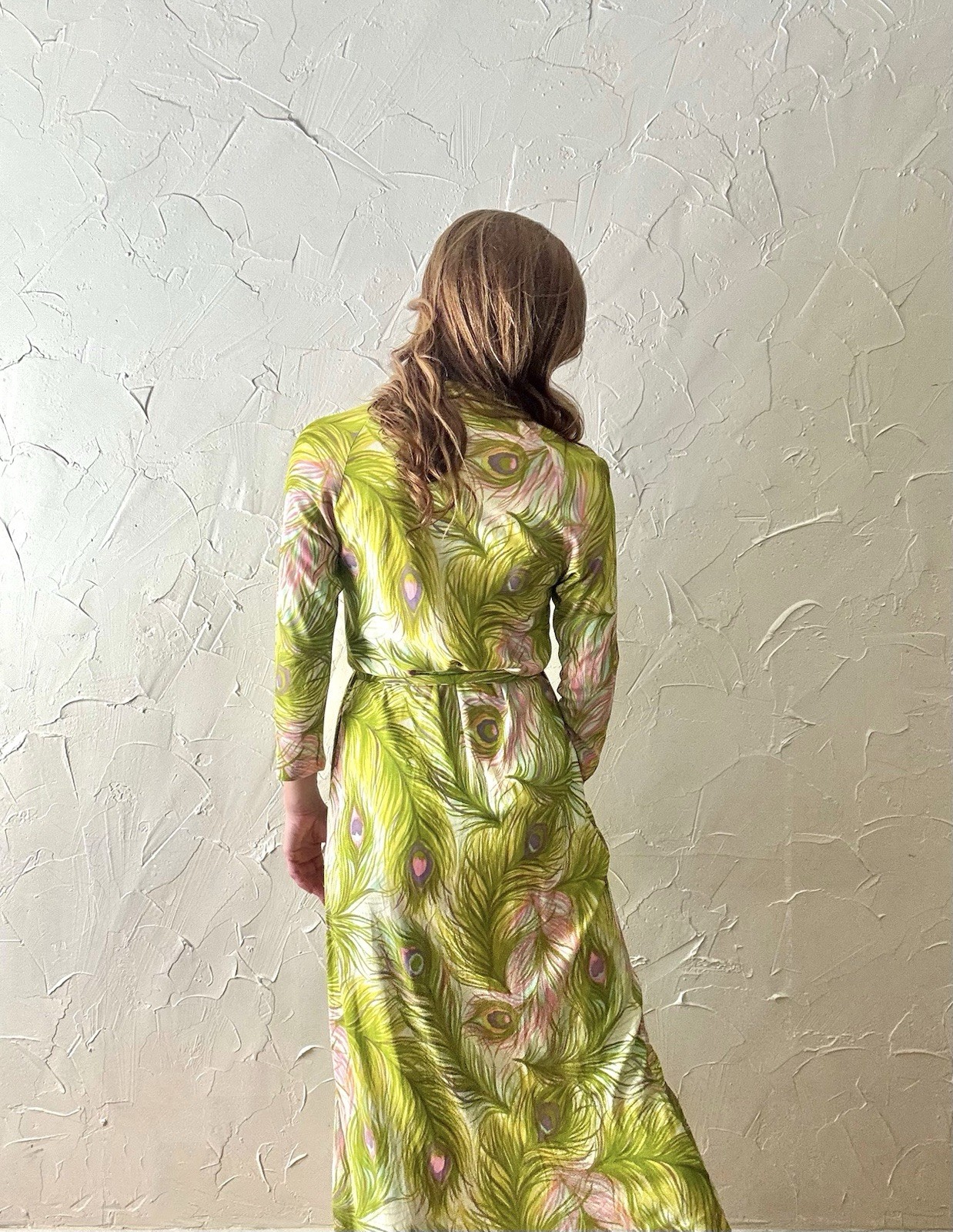 Vintage Early 1970s Peacock Feather Print Jersey Lounge Dress Paulette