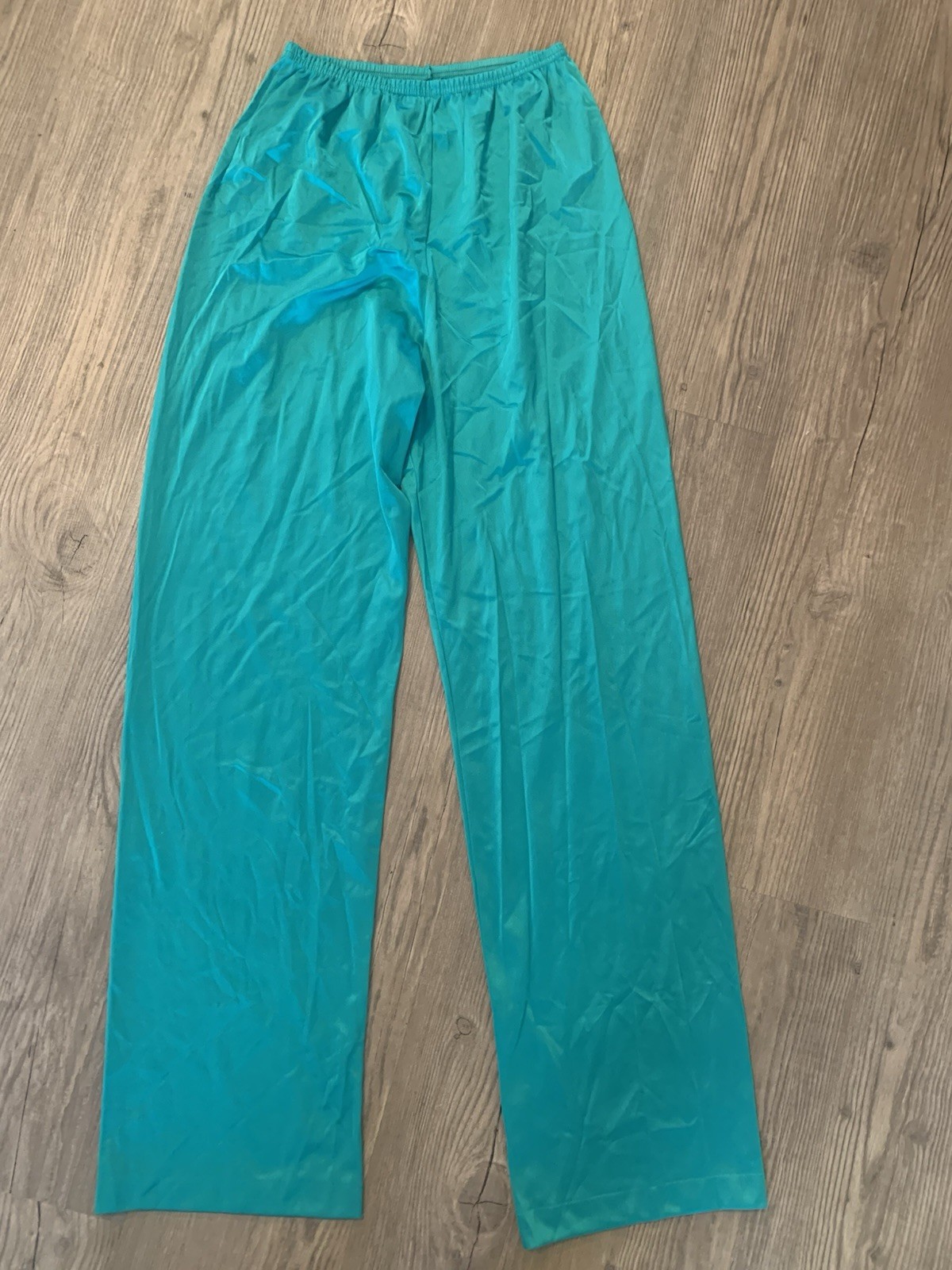 J. C. PENNEY Vintage Green Shiny Satin Slippery Sleepwear Pants Womens Petite