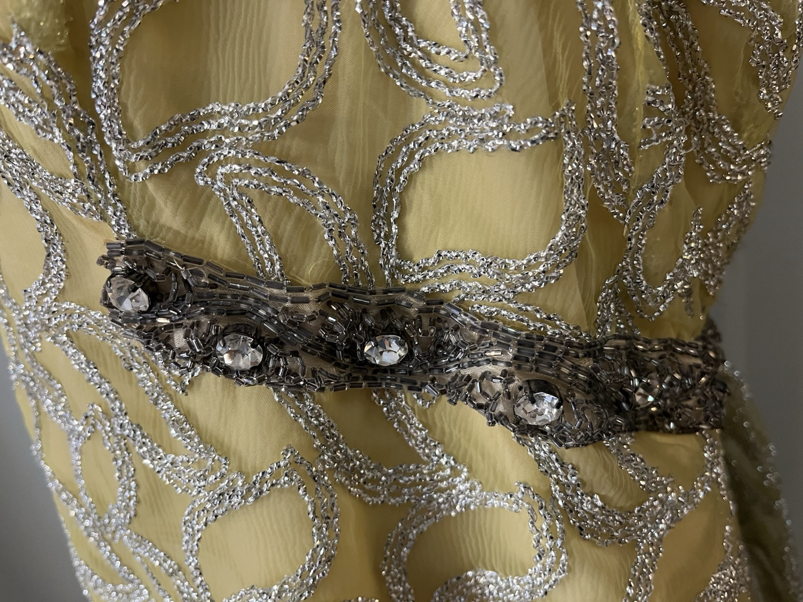 Erlebacher Beaded Long Gown Dress Sleeveless Yellow & Silver Shimmery VTG Large?