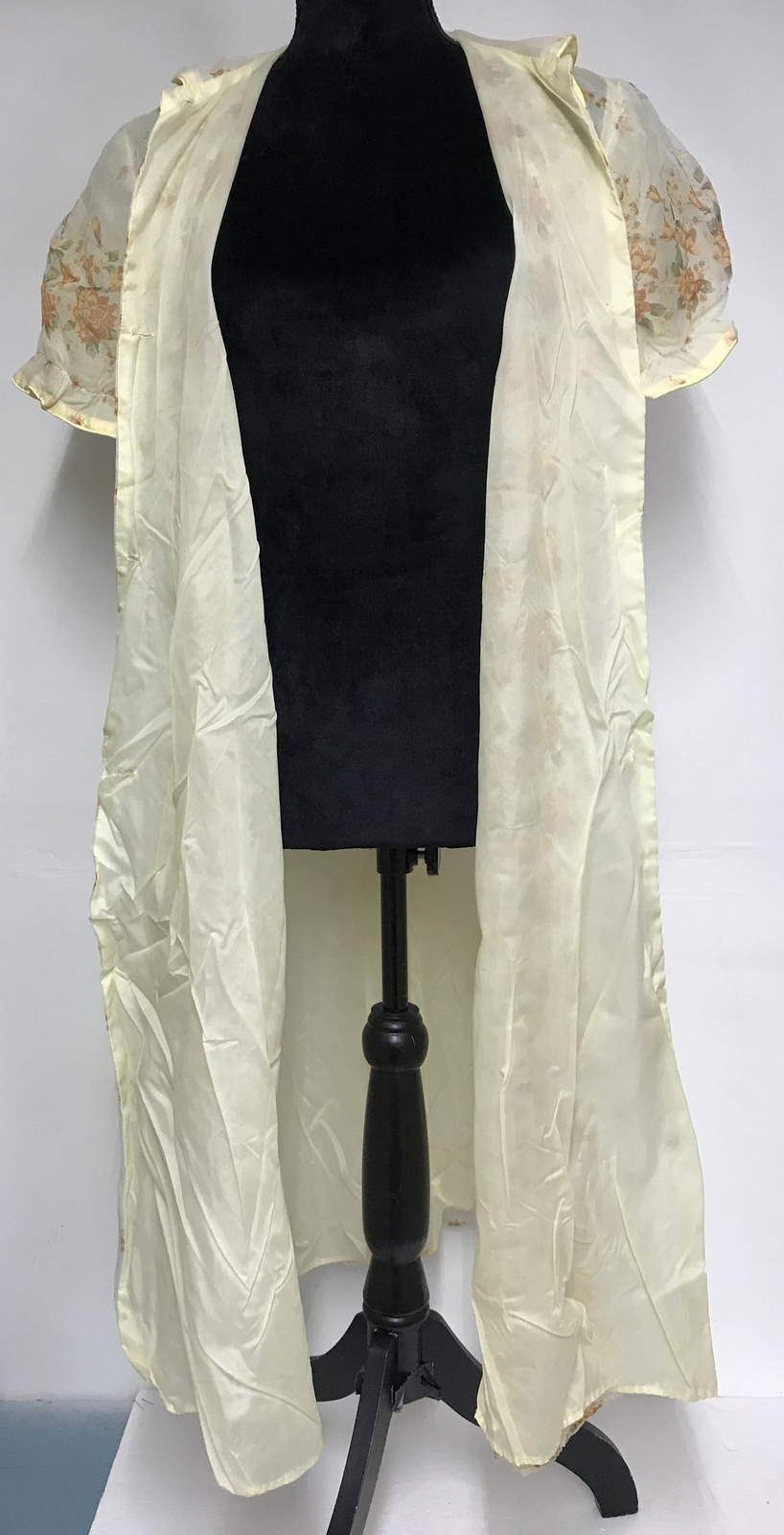 VTG 1950’s Robe double Nylon chiffon Dressing Gown Sz M Pre-Owned *Flaws